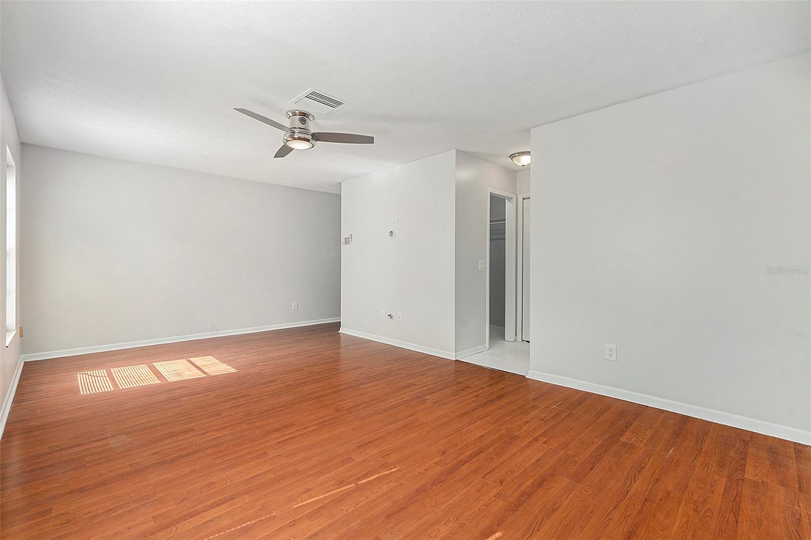 BUCKHORN GOLF CLUB ESTATES PHA - Residential Lease