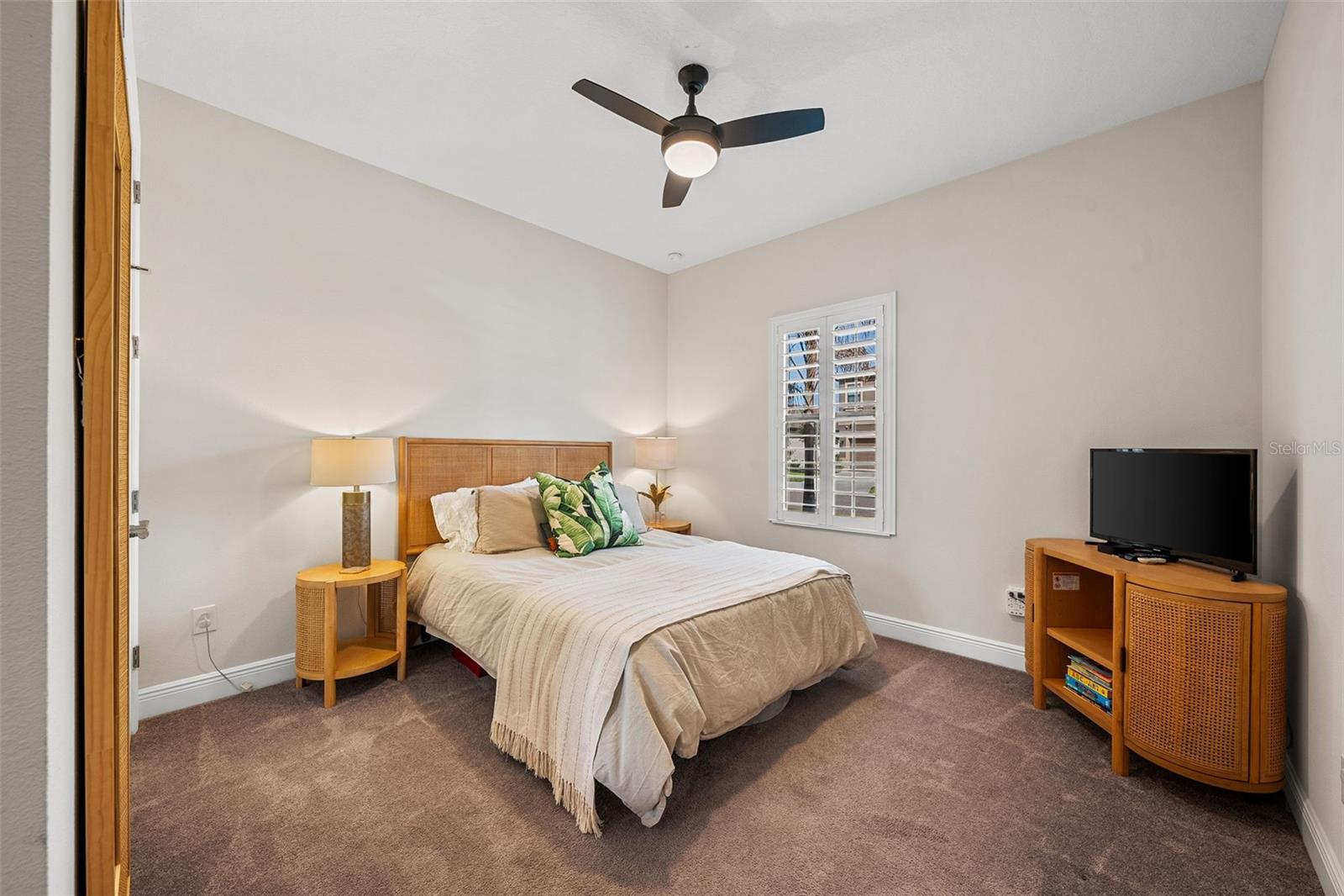 B & D HAWKSTONE PH 2 - Residential