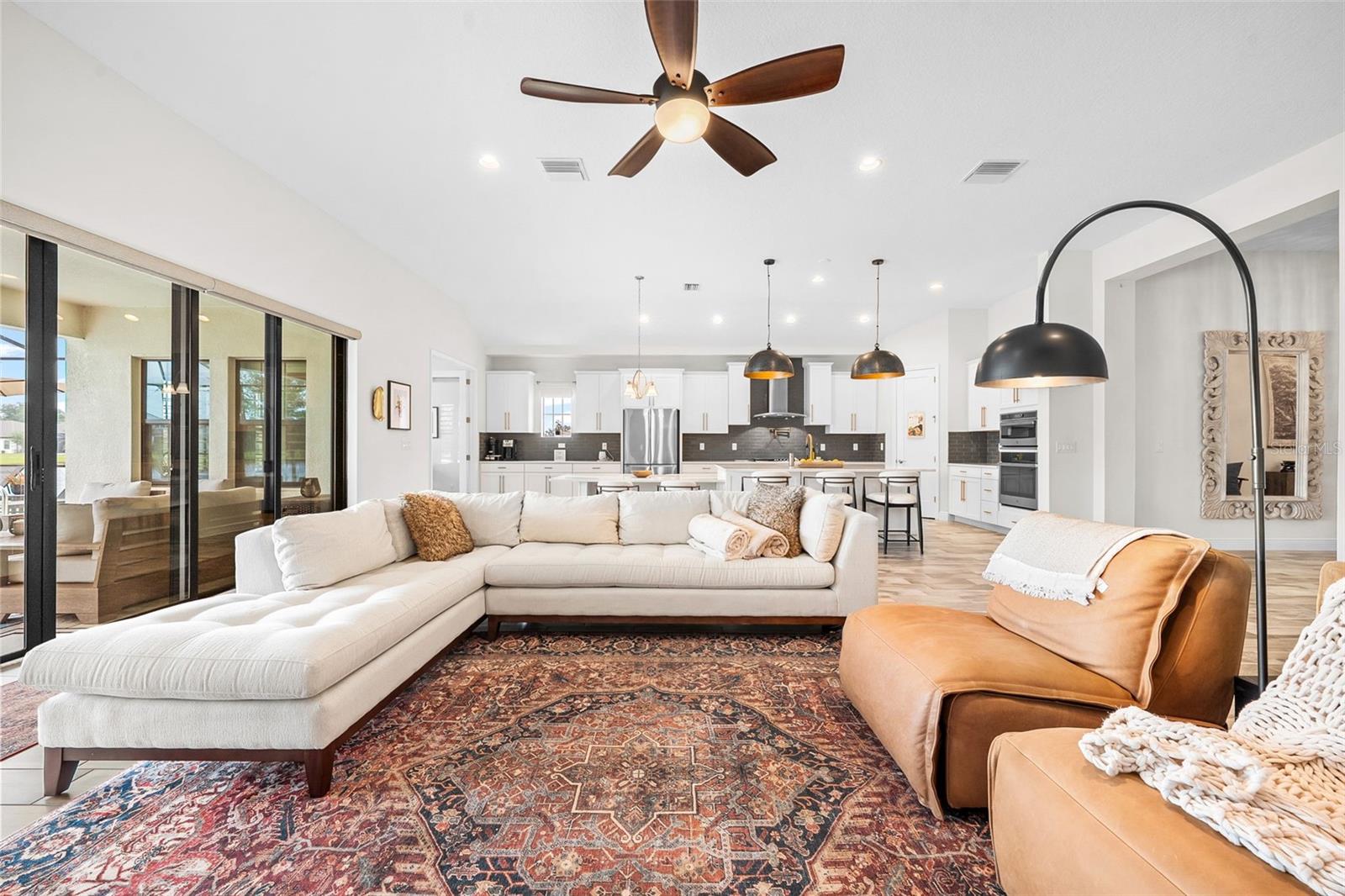B & D HAWKSTONE PH 2 - Residential