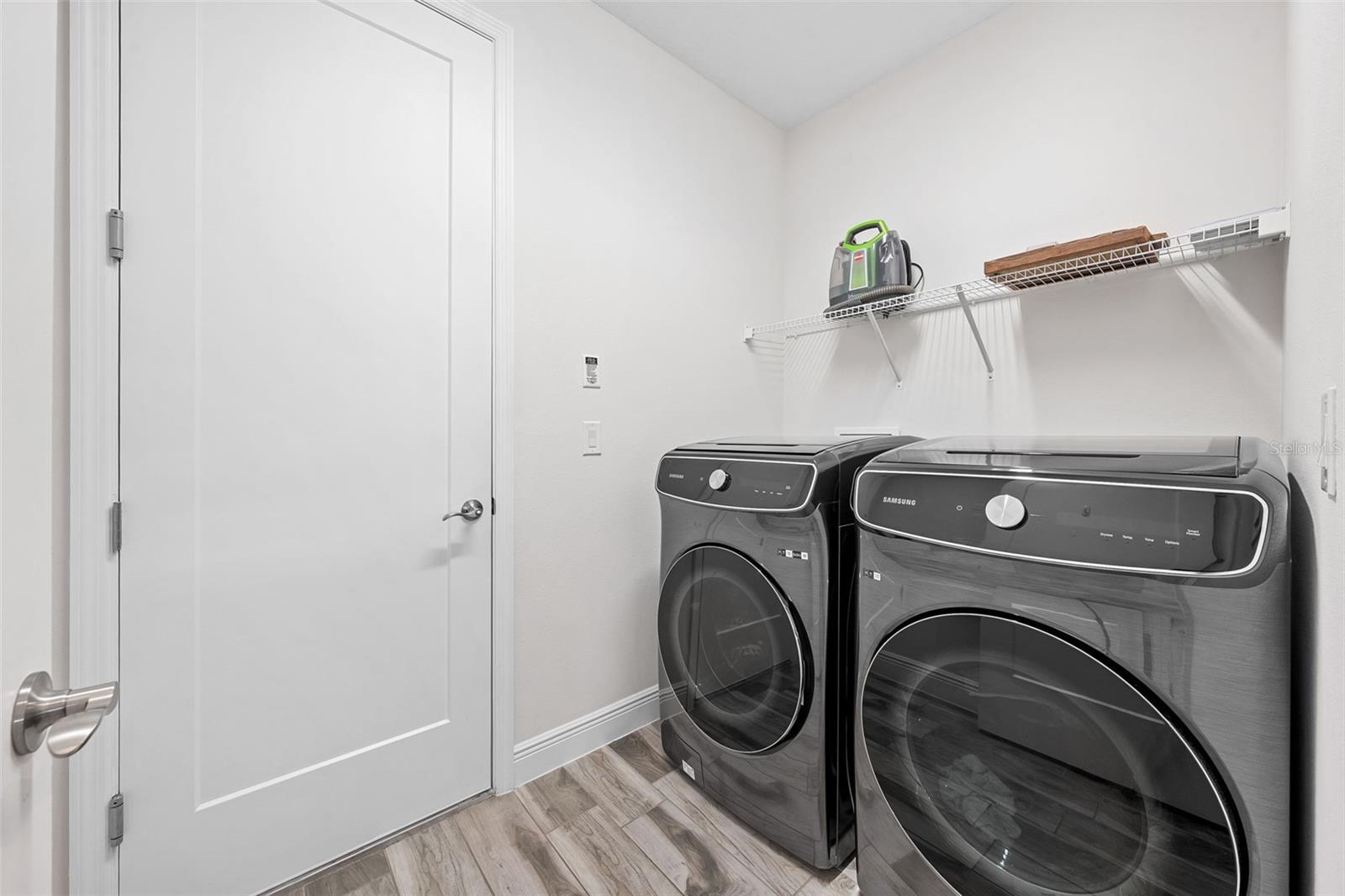 B & D HAWKSTONE PH 2 - Residential