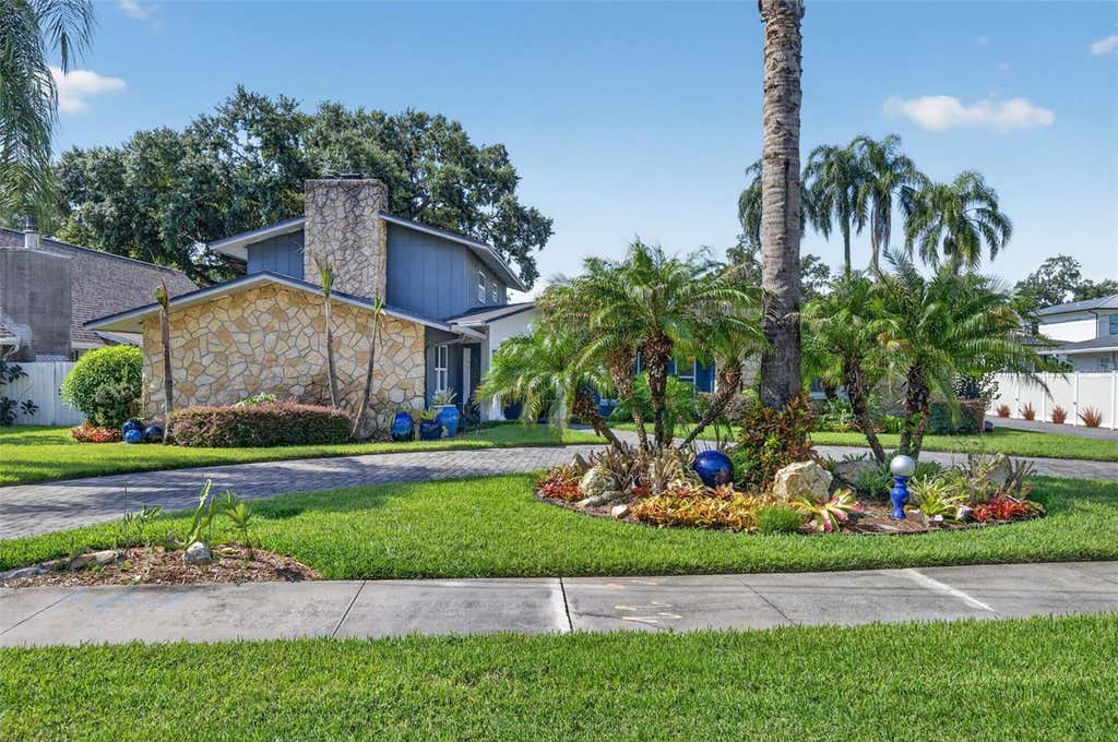 Photo of 1120 Arthur Street, Orlando, FL 32804 (MLS # O6425680)