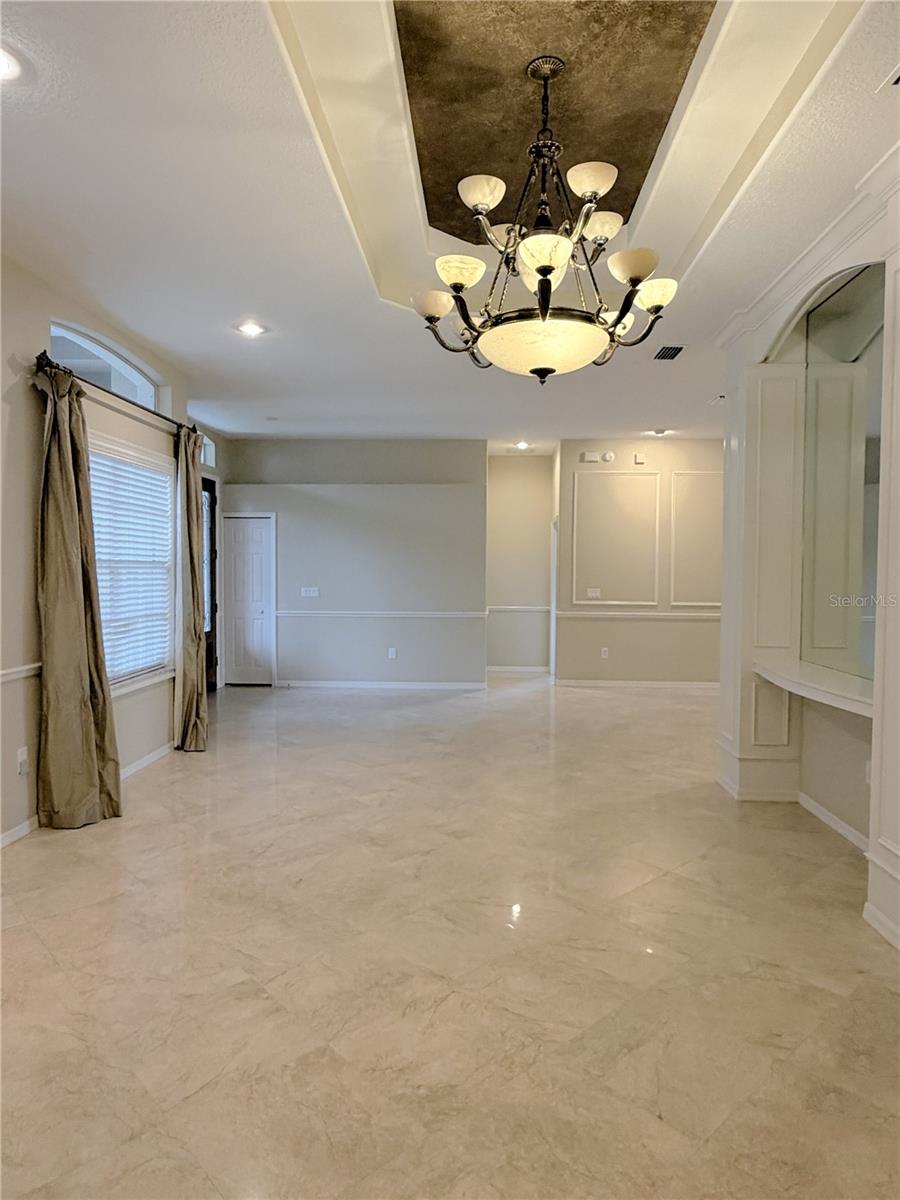 3704 SWANS LANDING DRIVE