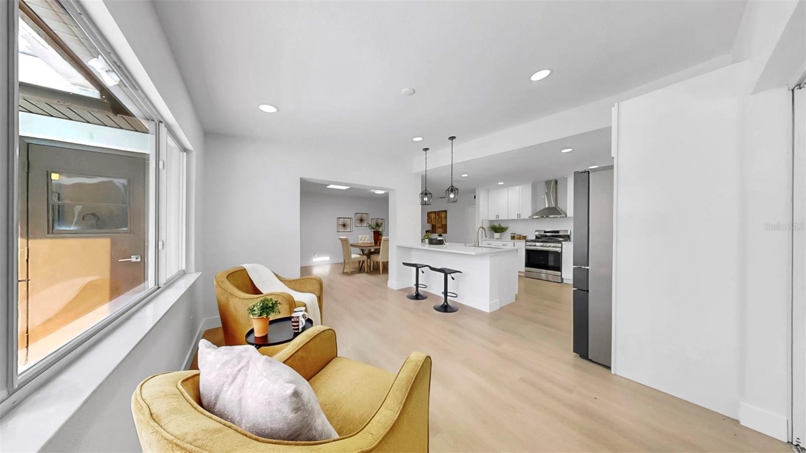 SHARON OAKS - Residential Lease