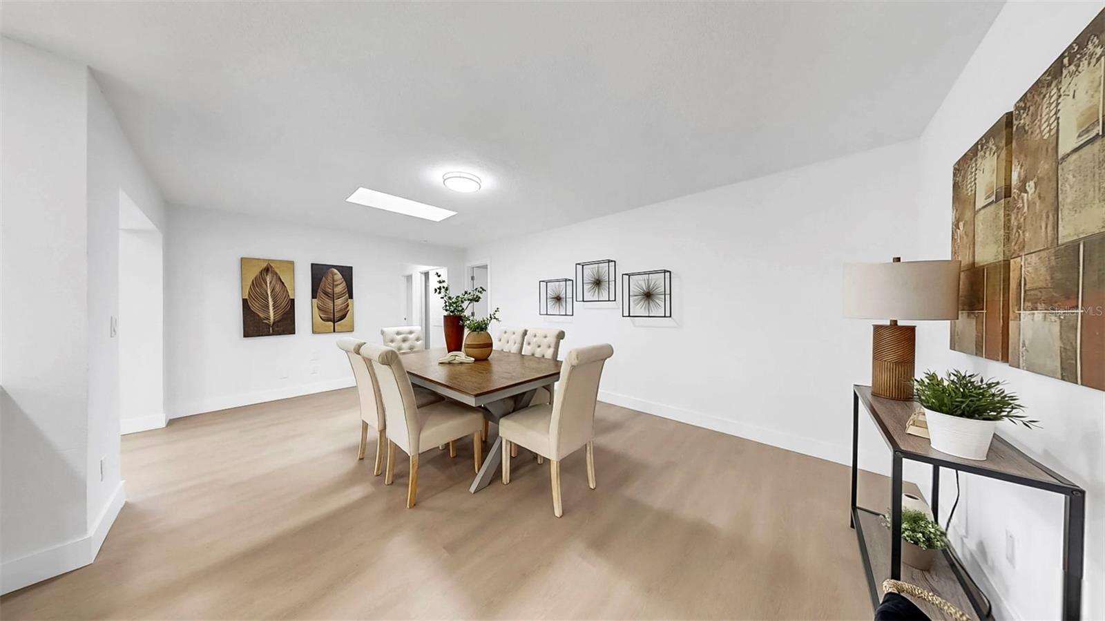 SHARON OAKS - Residential Lease