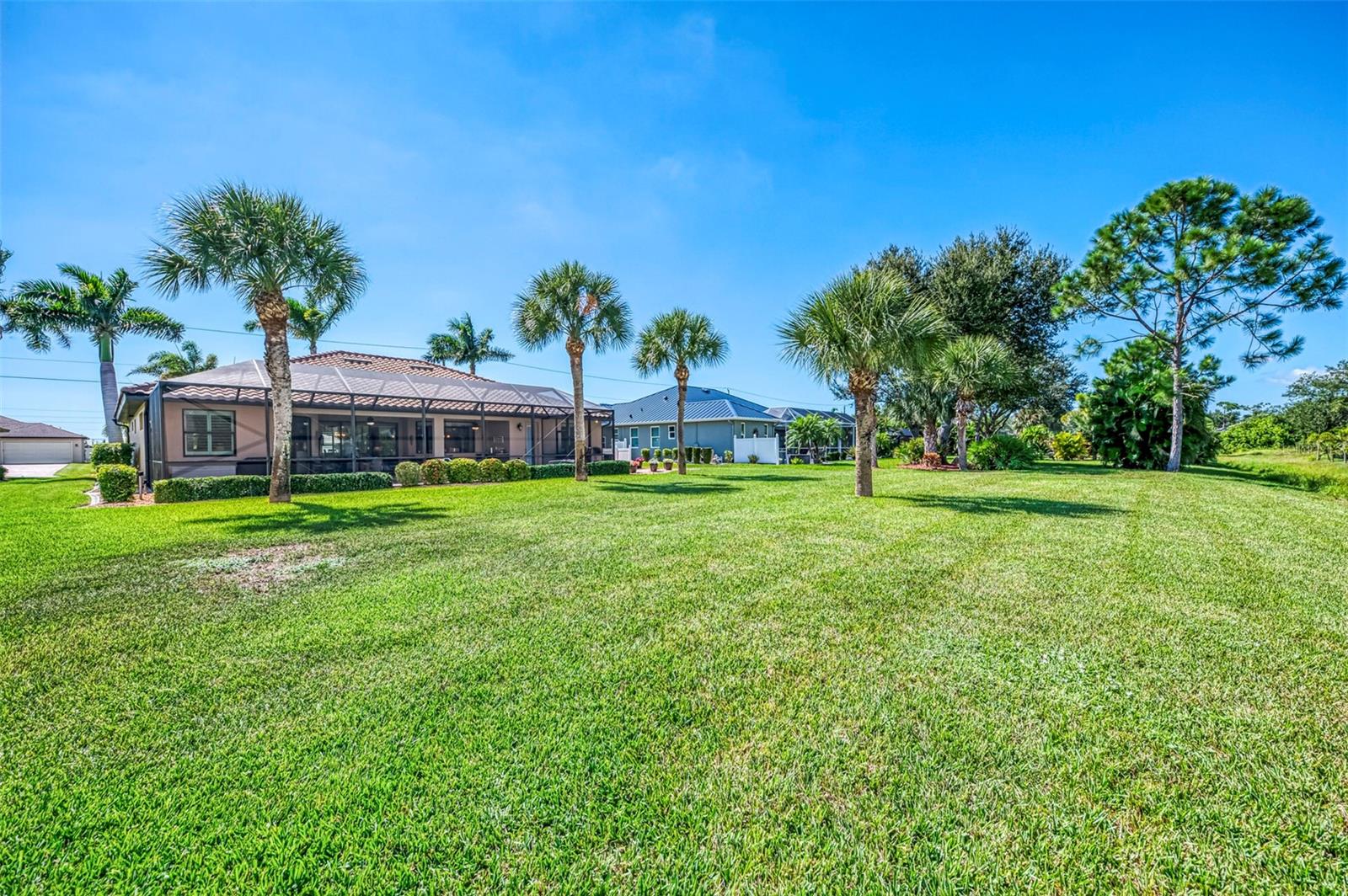 ROTONDA WEST BROADMOOR - Residential