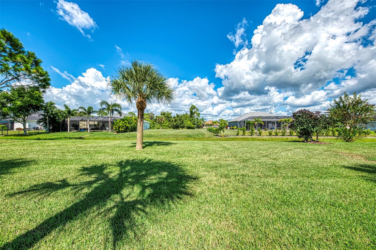 ROTONDA WEST BROADMOOR - Residential