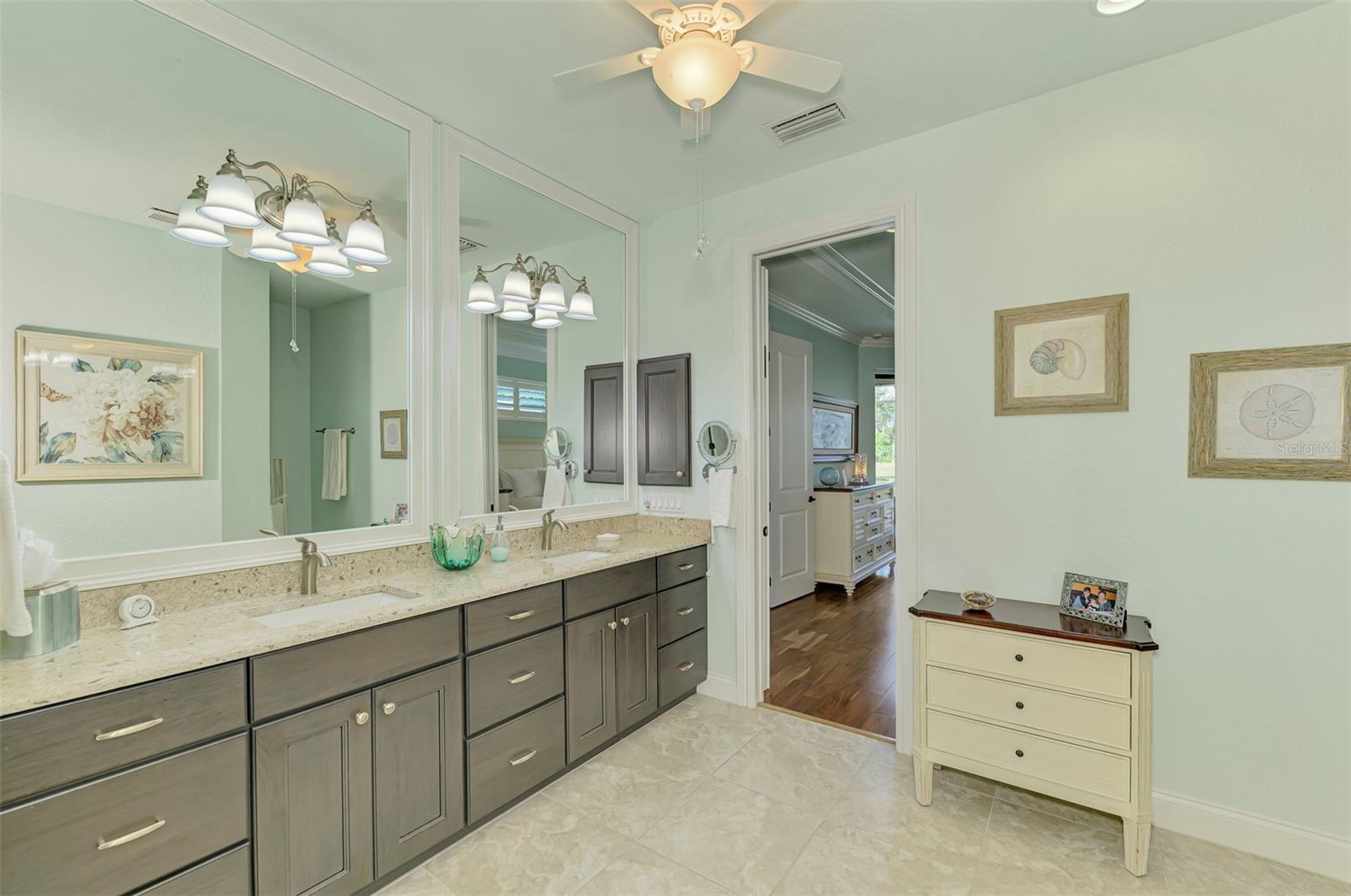 ROTONDA WEST BROADMOOR - Residential