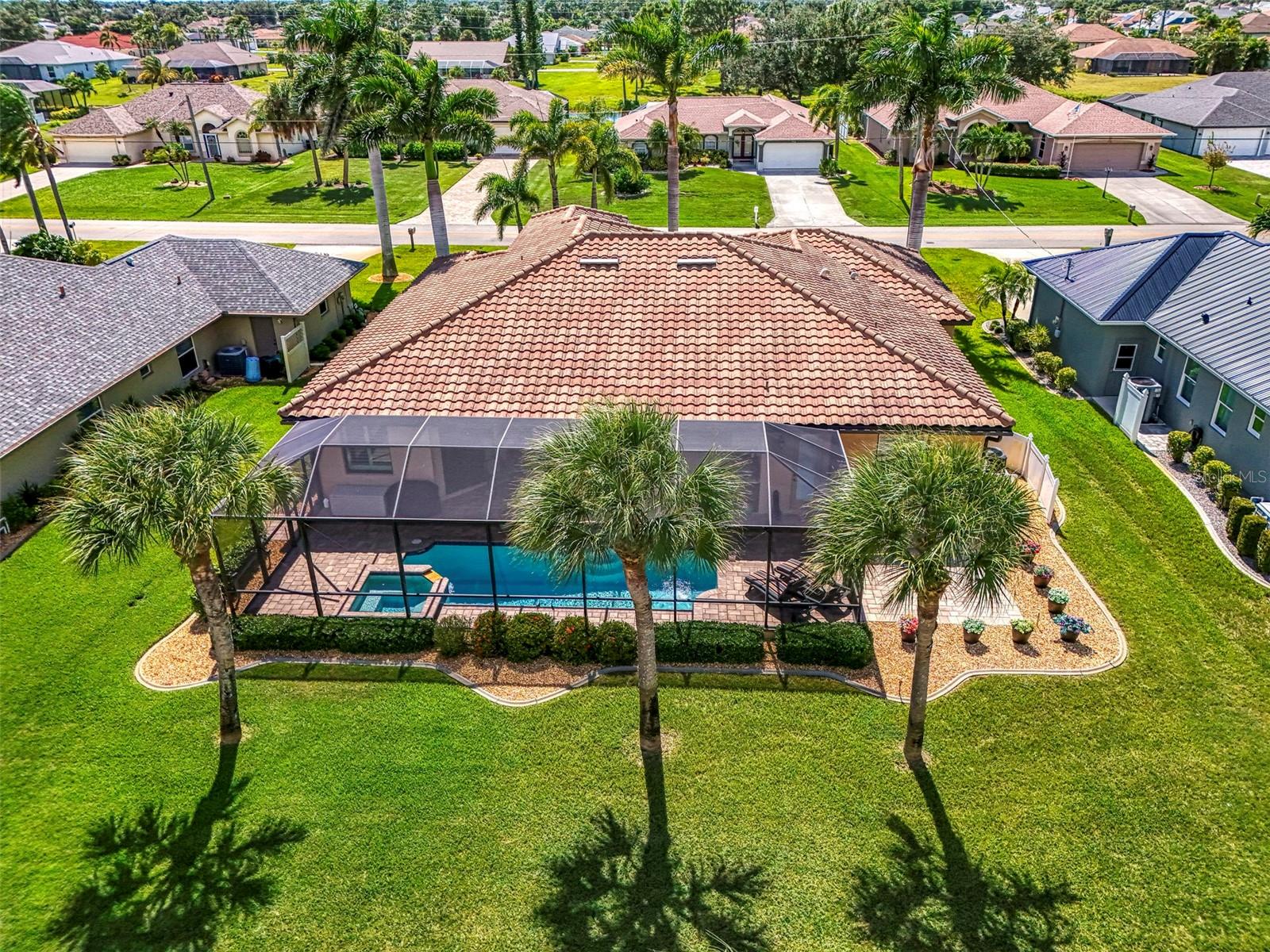 ROTONDA WEST BROADMOOR - Residential