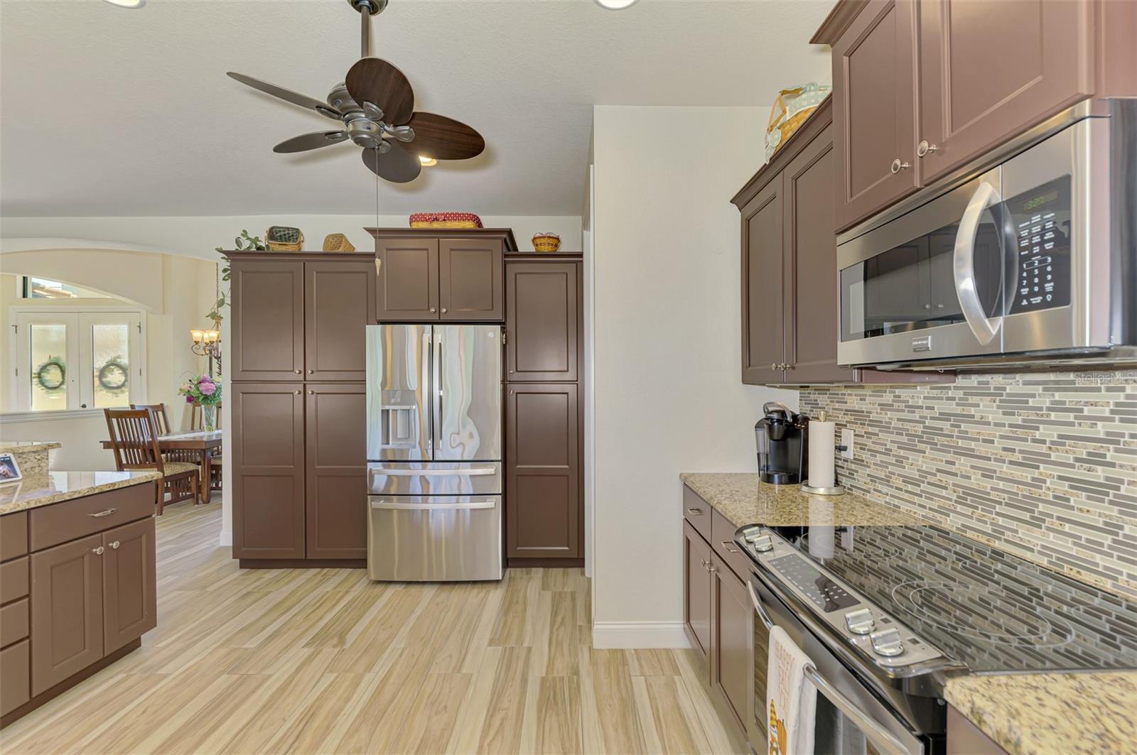 ROTONDA WEST BROADMOOR - Residential