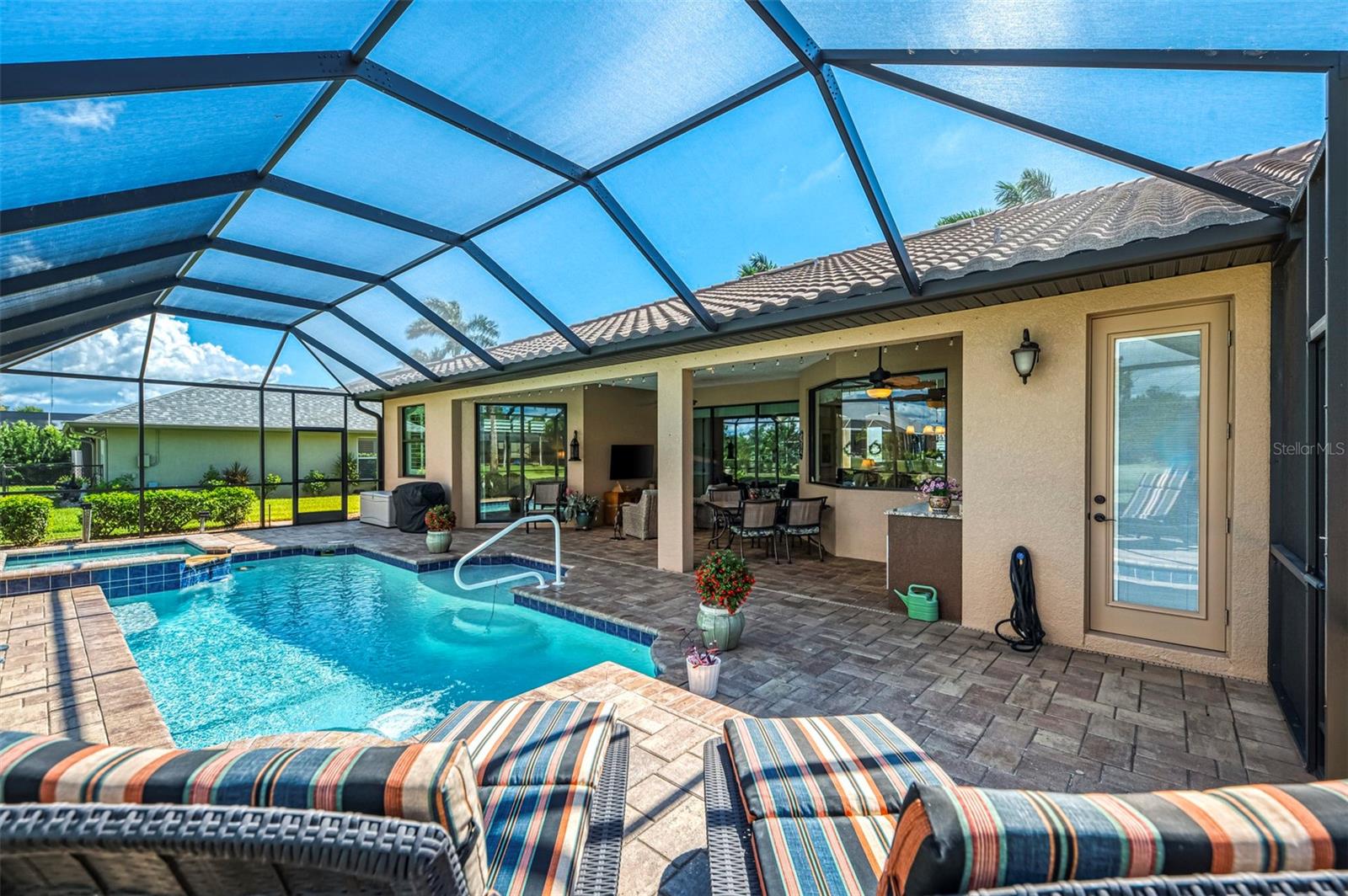 ROTONDA WEST BROADMOOR - Residential