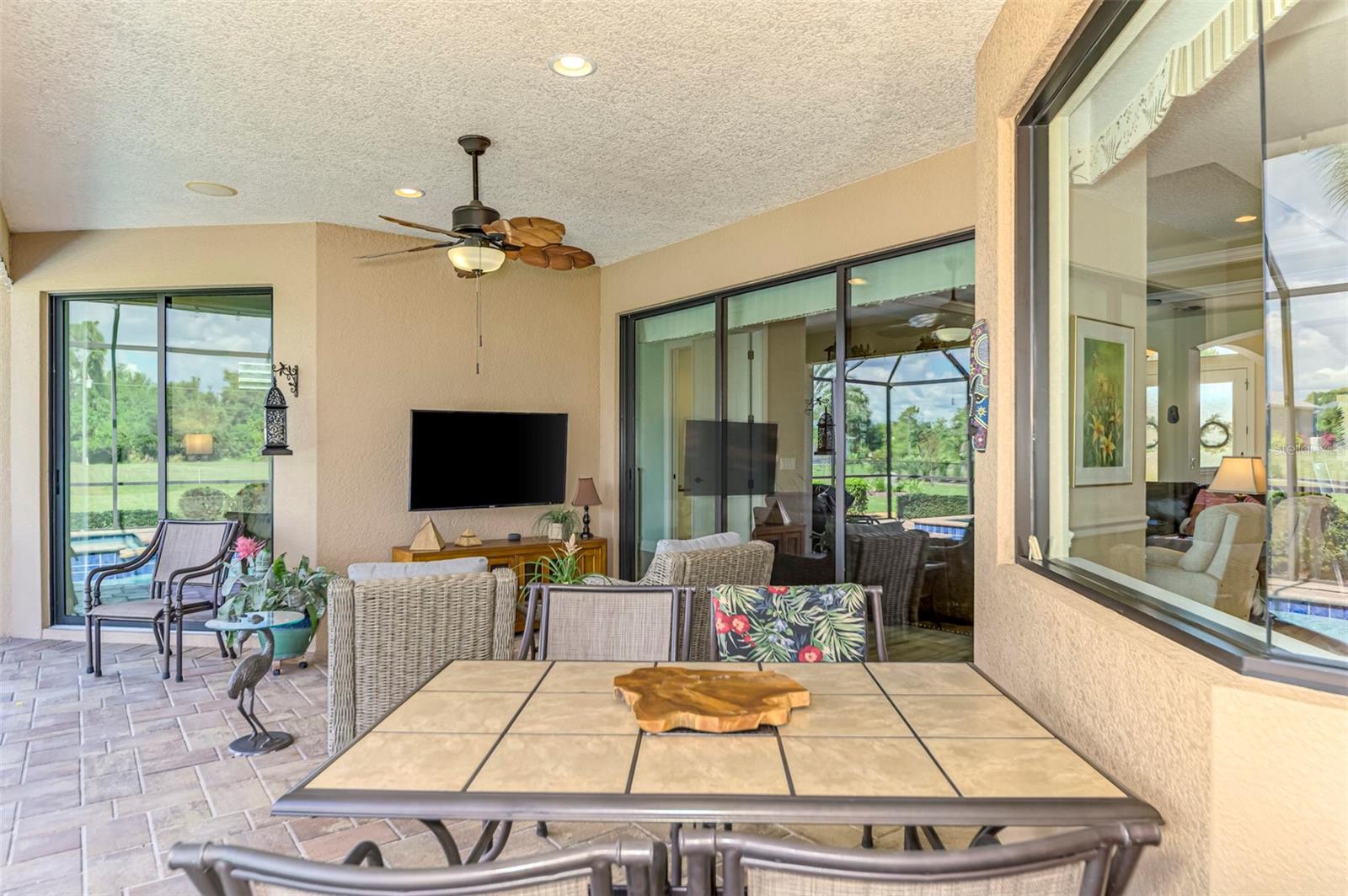 ROTONDA WEST BROADMOOR - Residential