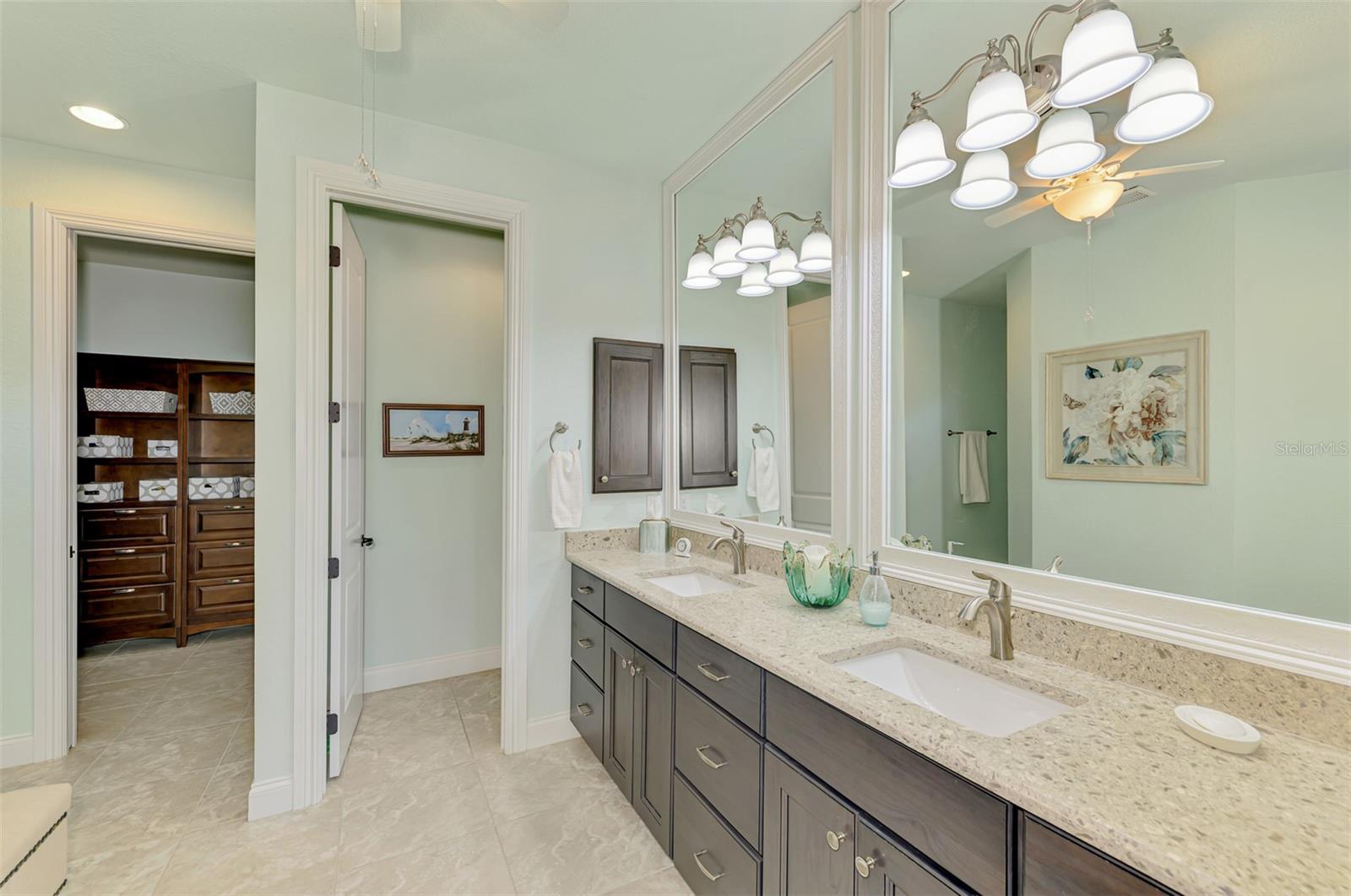 ROTONDA WEST BROADMOOR - Residential