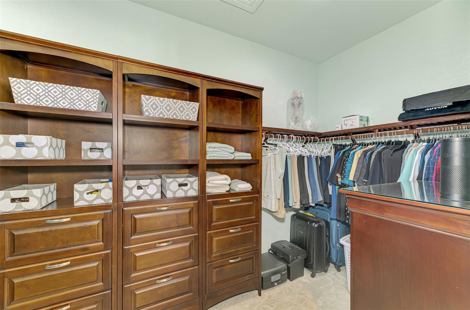 ROTONDA WEST BROADMOOR - Residential