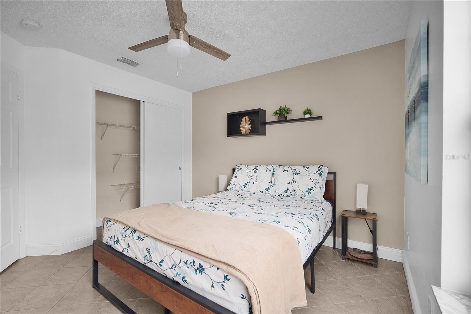 INDIAN RIDGE UNIT 4 - Residential