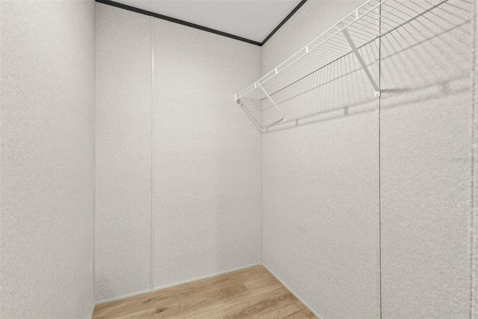 BLACK JACK RIDGE ESTATE - Residential