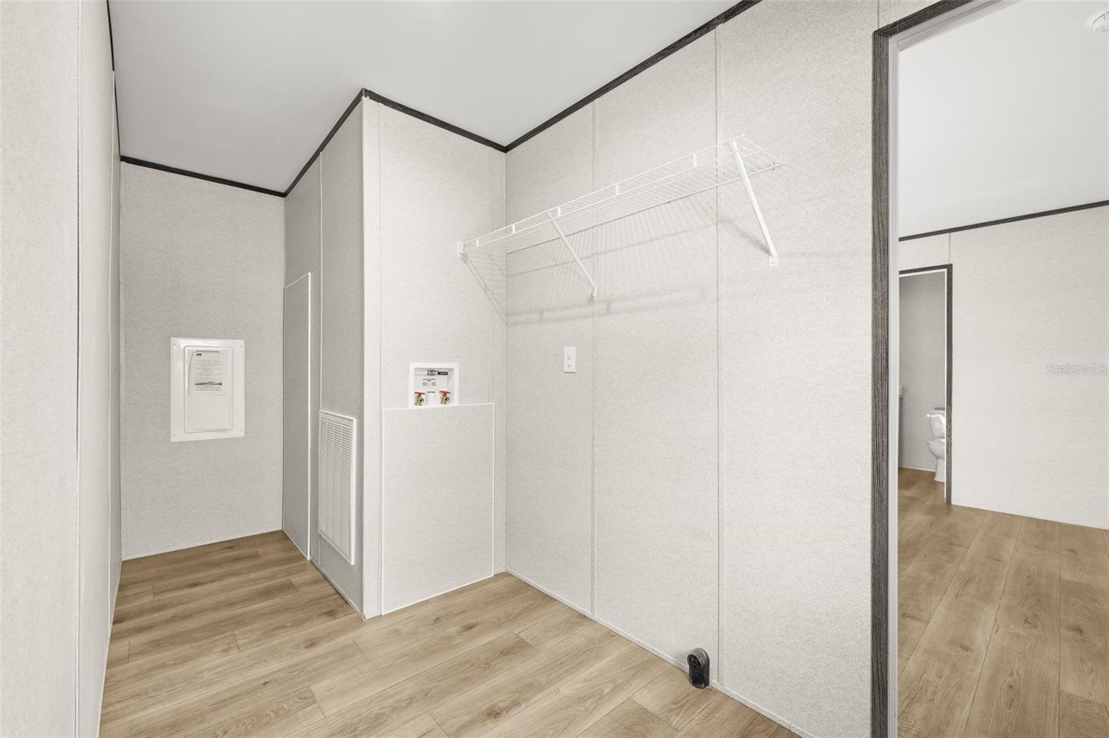 BLACK JACK RIDGE ESTATE - Residential