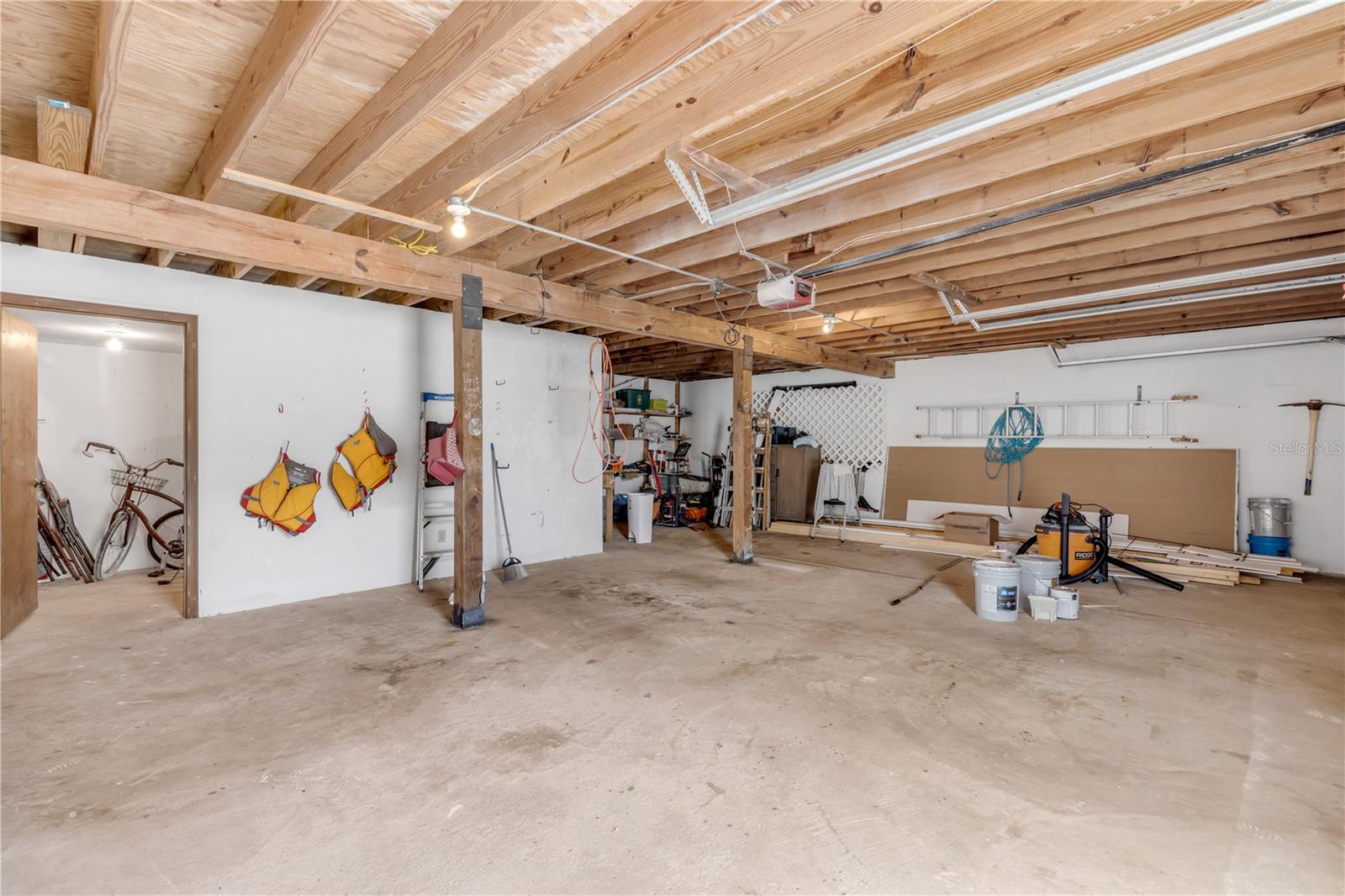 BETHUNE VOLUSIA BEACH - Residential