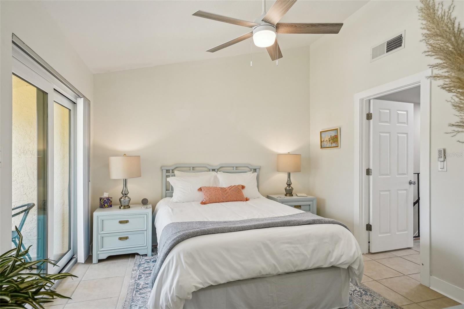 SEAPOINTE TERRACE CONDO - Residential