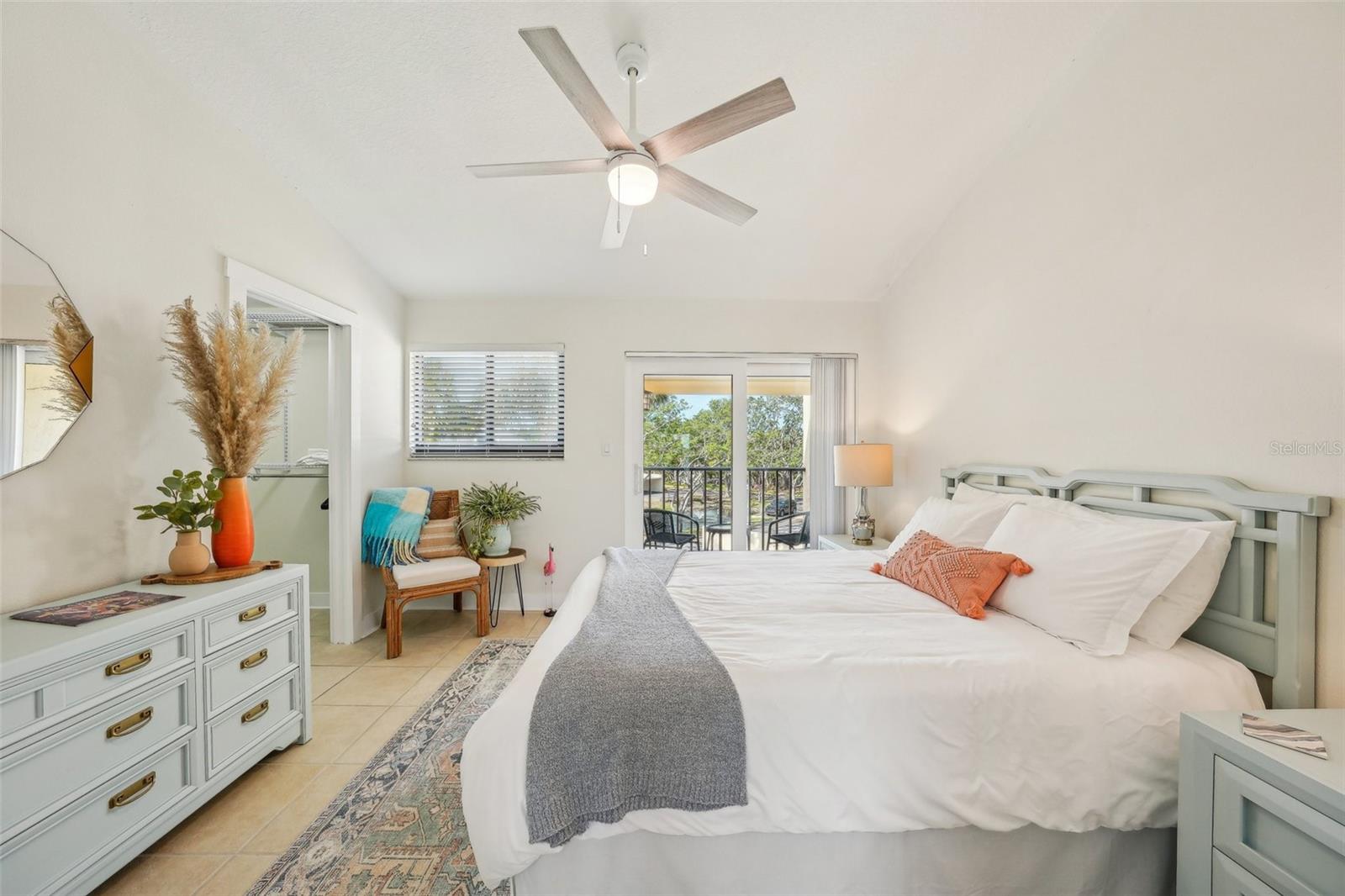 SEAPOINTE TERRACE CONDO - Residential