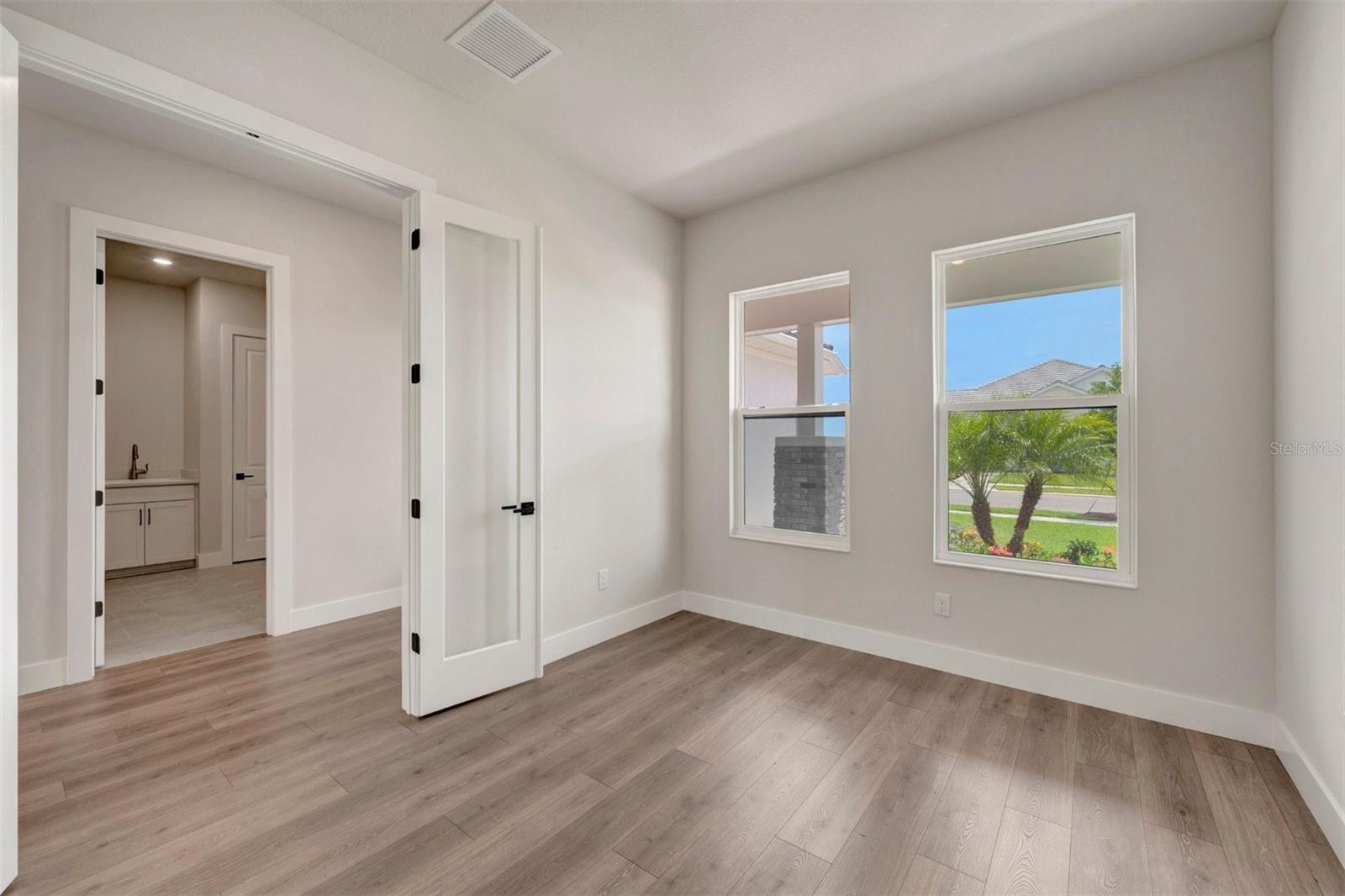 PALMERA AT WELLEN PARK - Residential