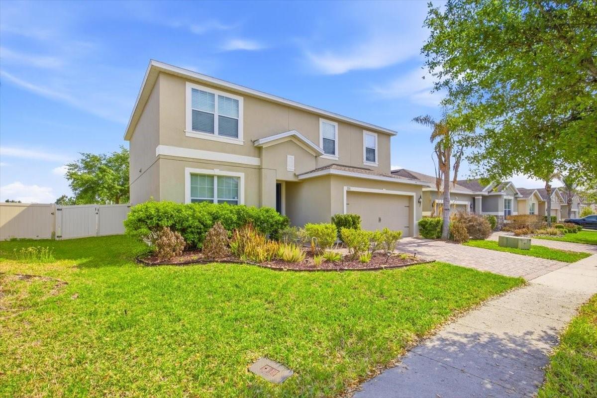 CHAMPIONS RESERVE - Residential Lease