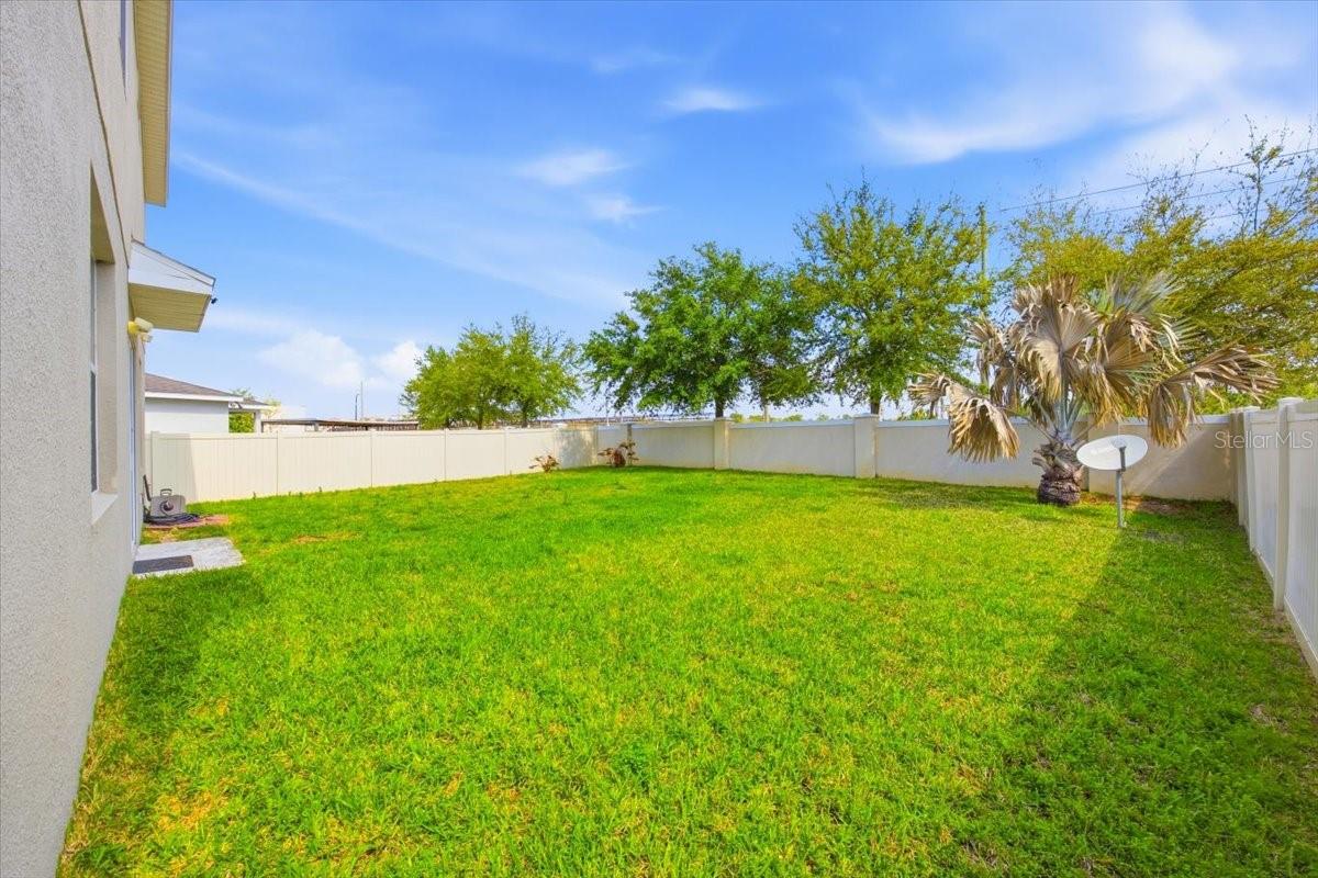 CHAMPIONS RESERVE - Residential Lease