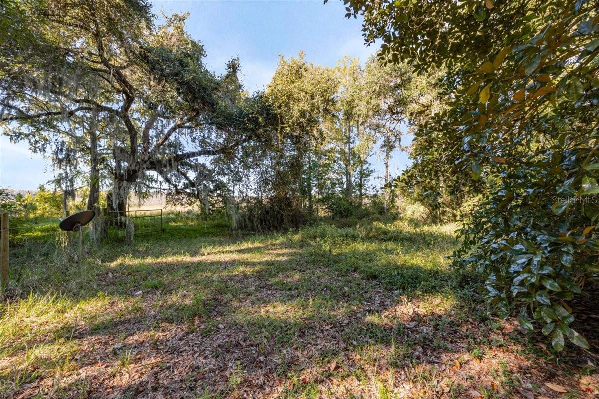 LAKEWOOD ESTATES - Residential