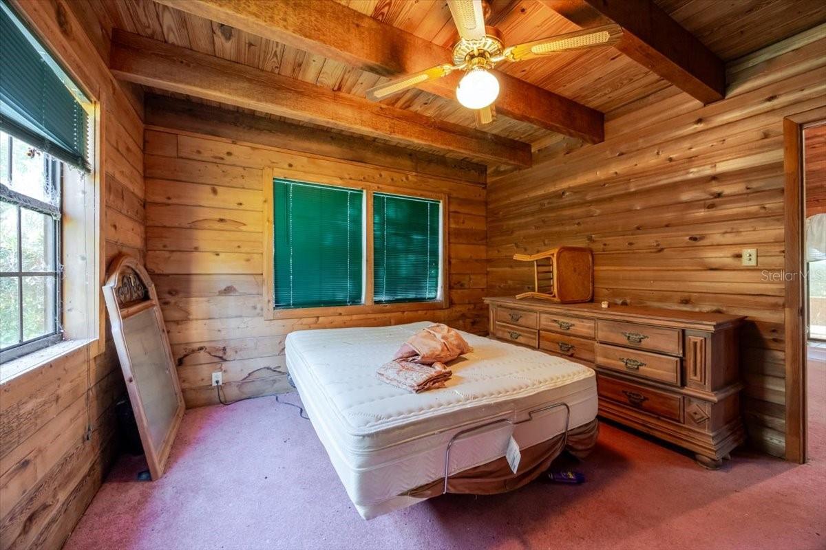 LAKEWOOD ESTATES - Residential