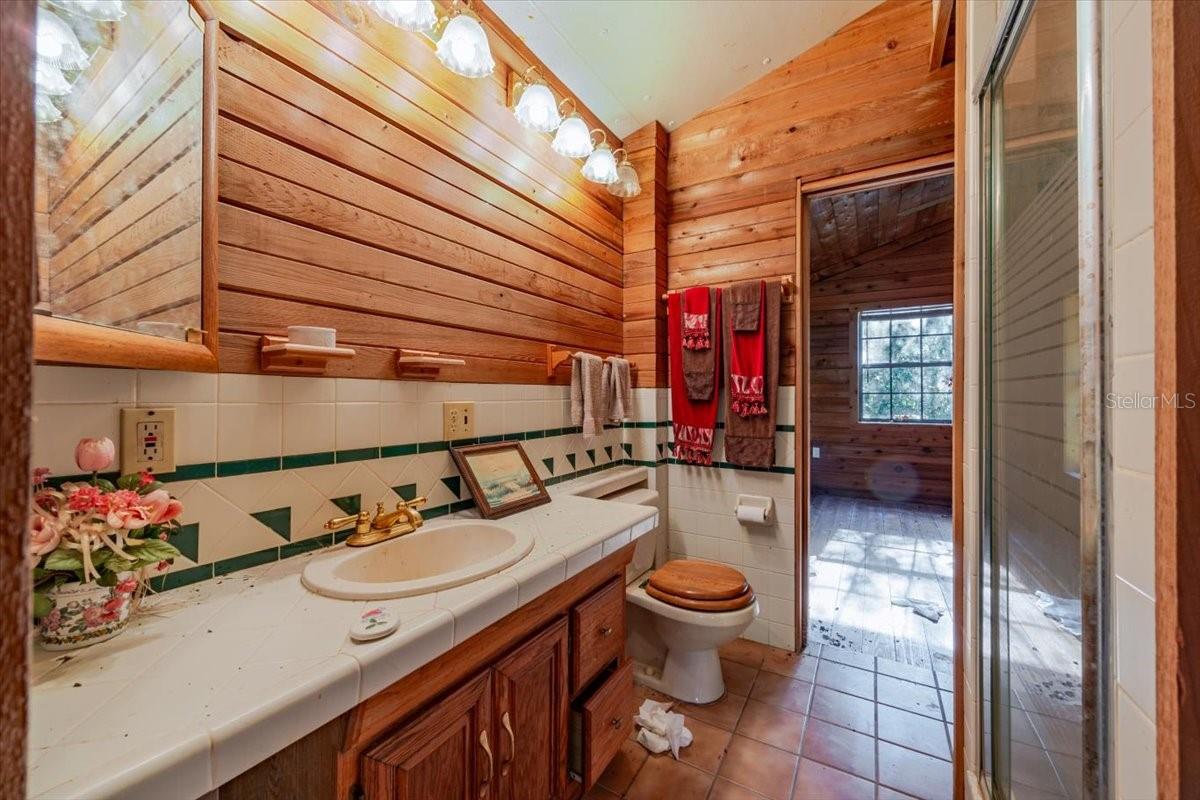 LAKEWOOD ESTATES - Residential