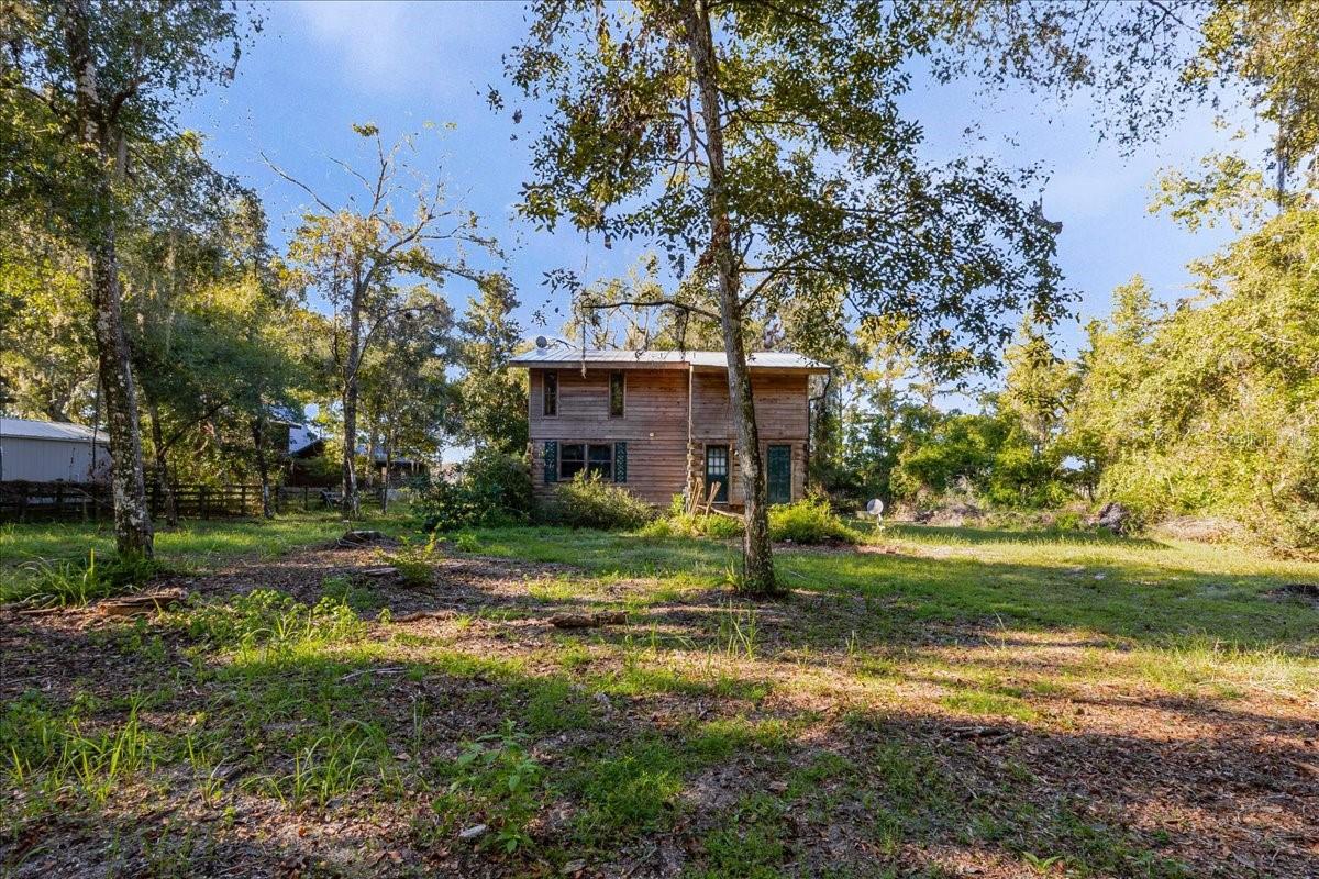 LAKEWOOD ESTATES - Residential