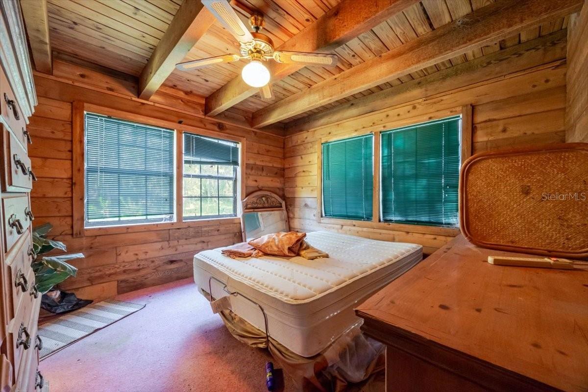 LAKEWOOD ESTATES - Residential