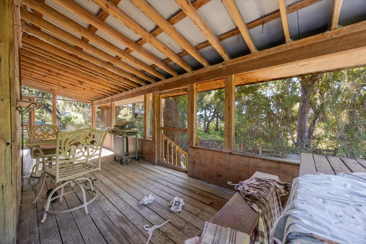 LAKEWOOD ESTATES - Residential