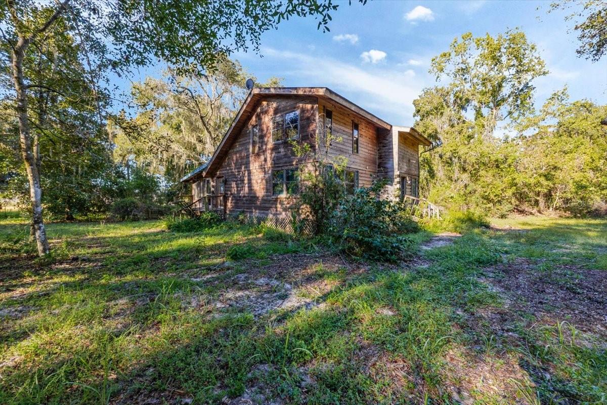 LAKEWOOD ESTATES - Residential