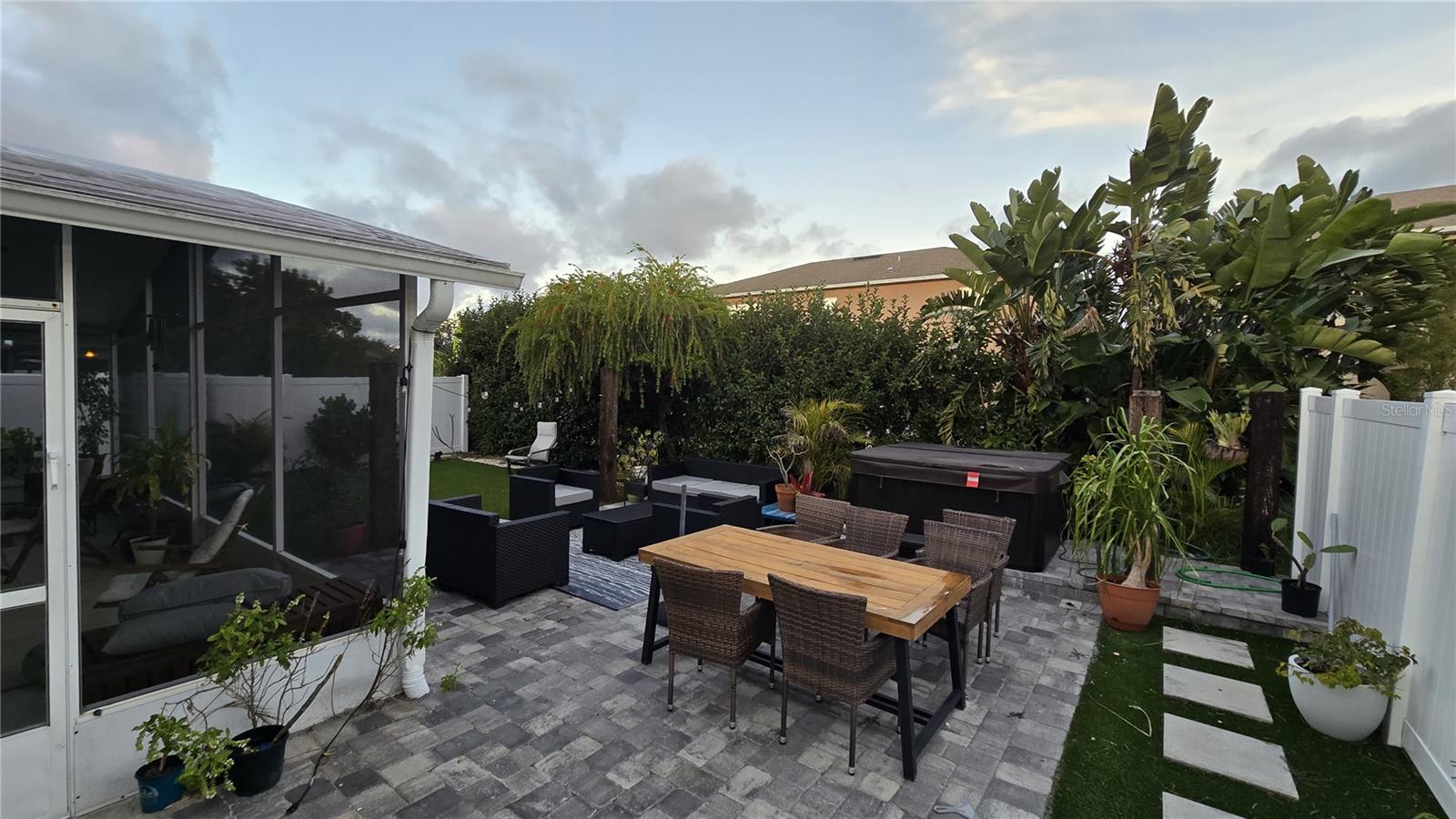 STONEYBROOK WEST 47/78 - Residential