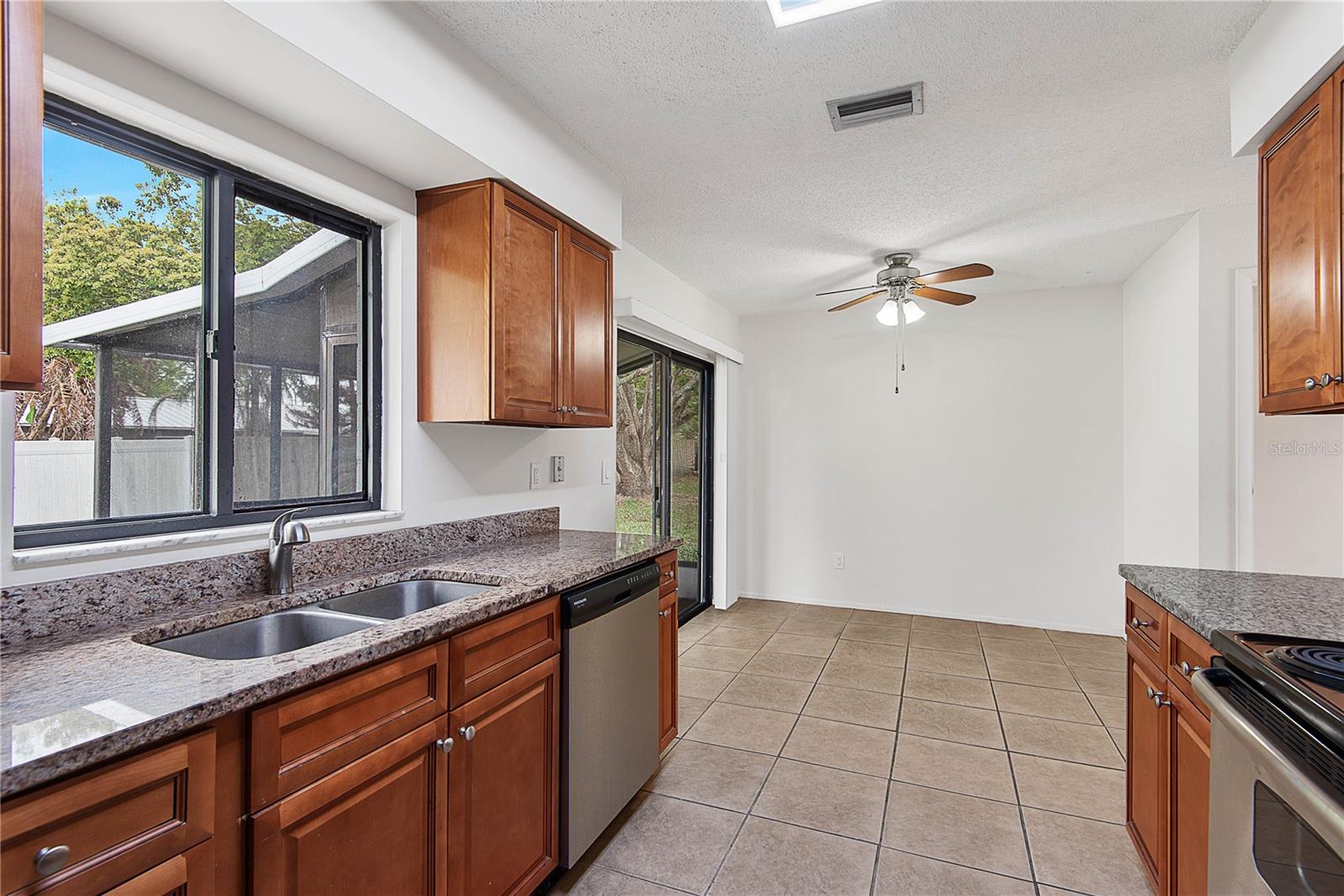 WILLOW RUN UNIT 03 - Residential