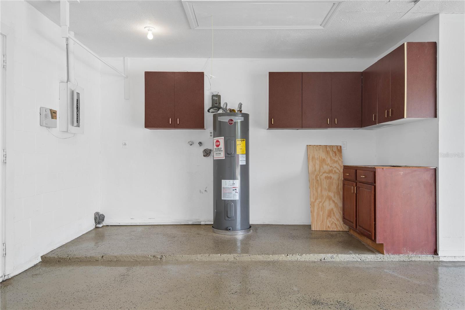 WILLOW RUN UNIT 03 - Residential