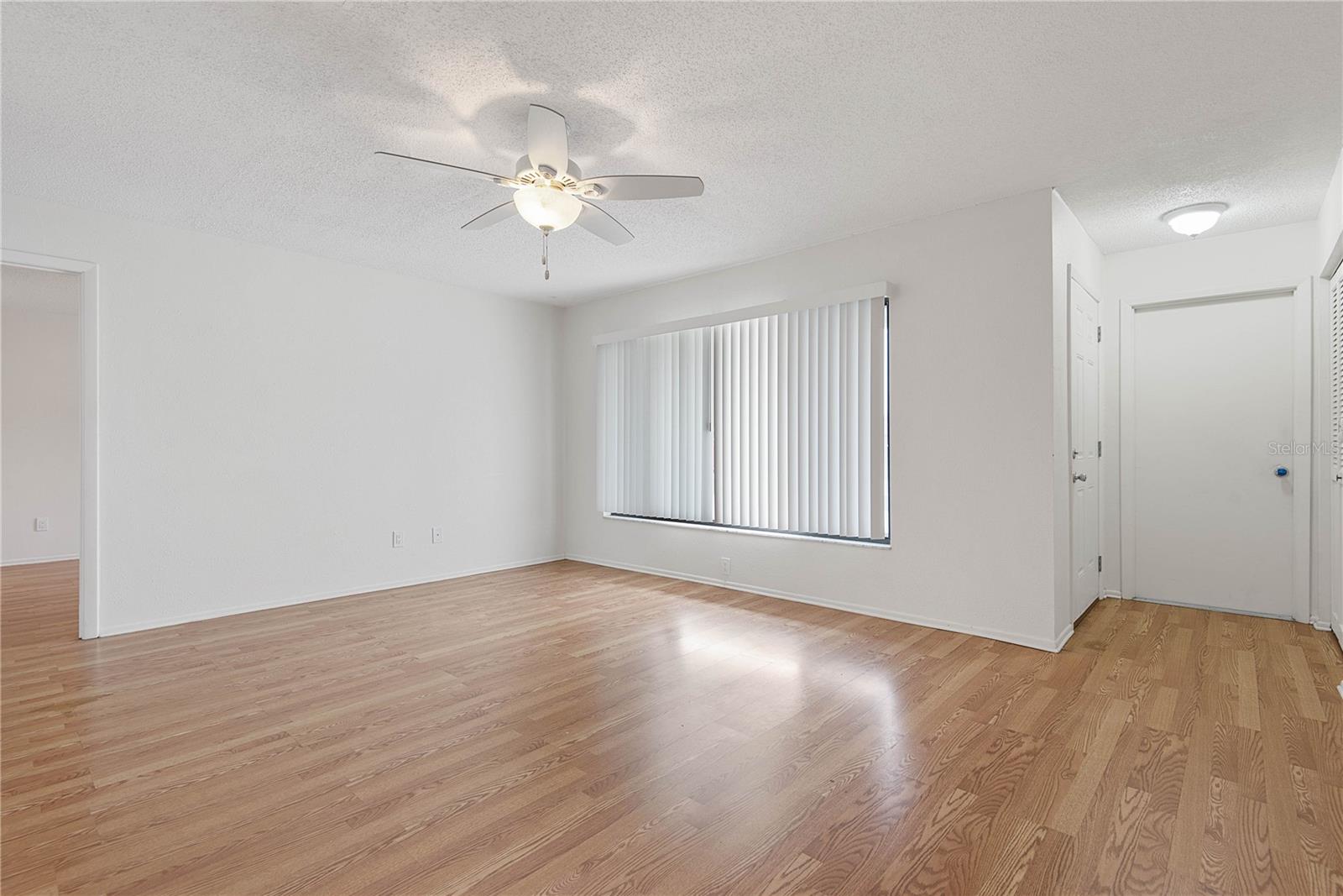 WILLOW RUN UNIT 03 - Residential