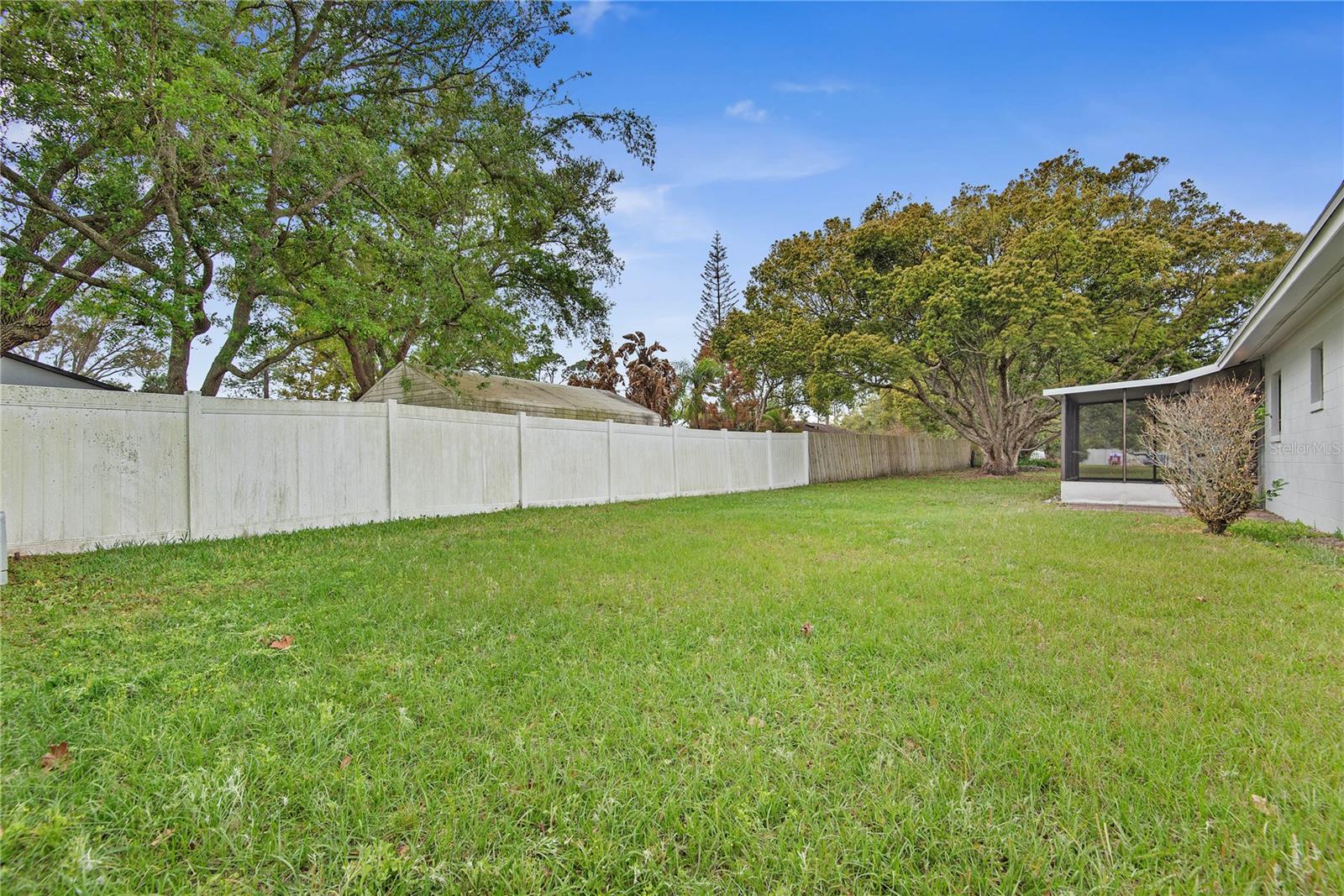 WILLOW RUN UNIT 03 - Residential