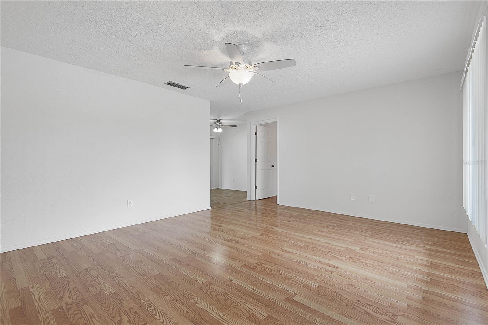 WILLOW RUN UNIT 03 - Residential