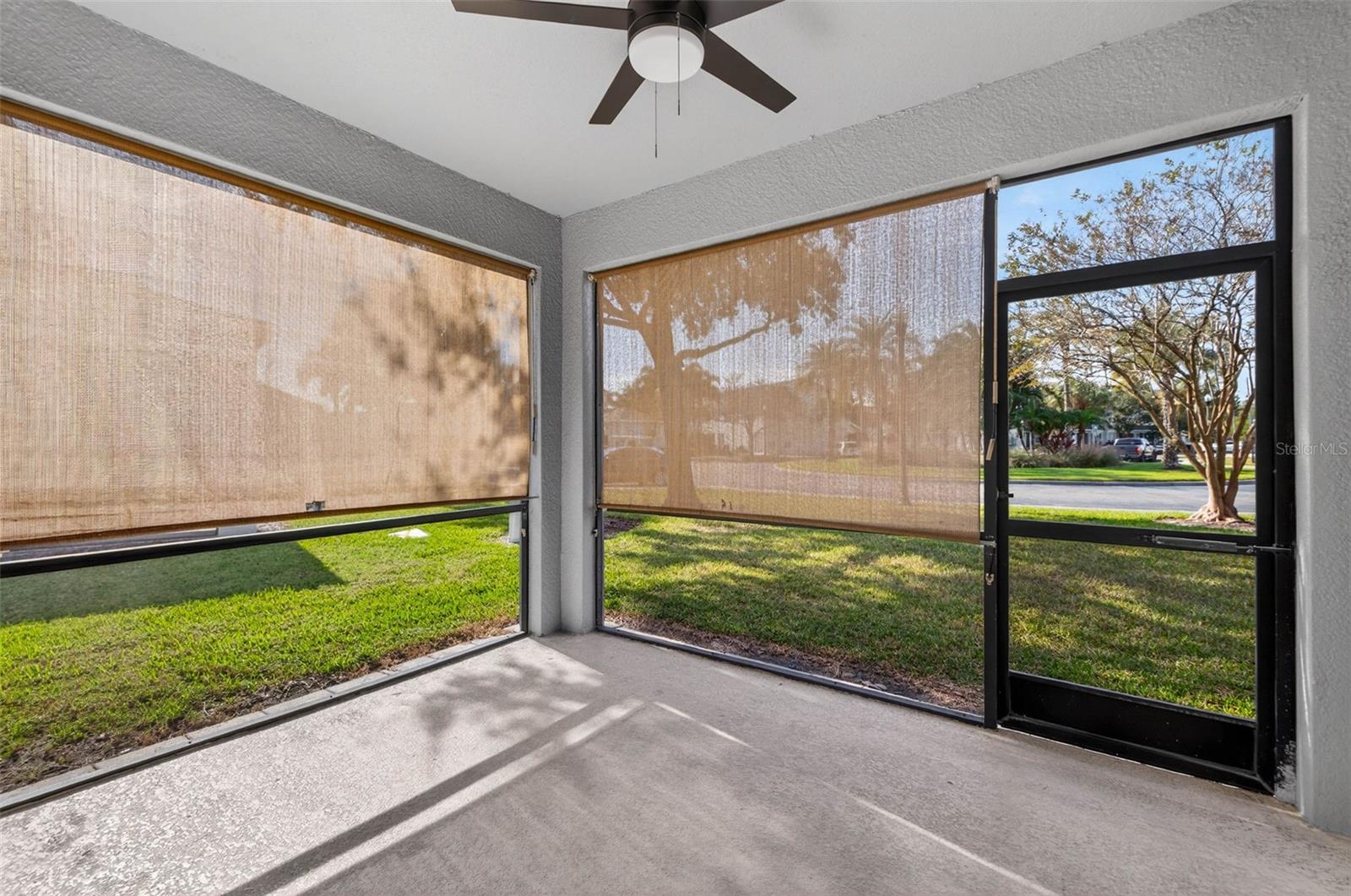 SAWGRASS VILLAGE - Residential