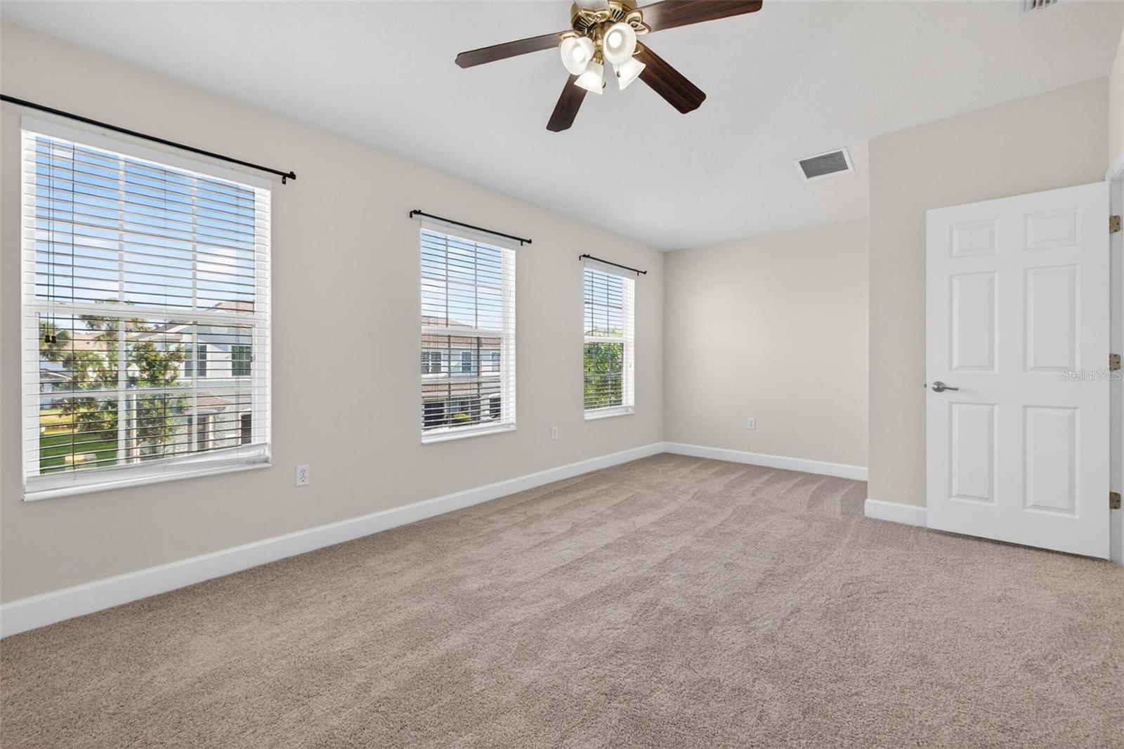 SAWGRASS VILLAGE - Residential