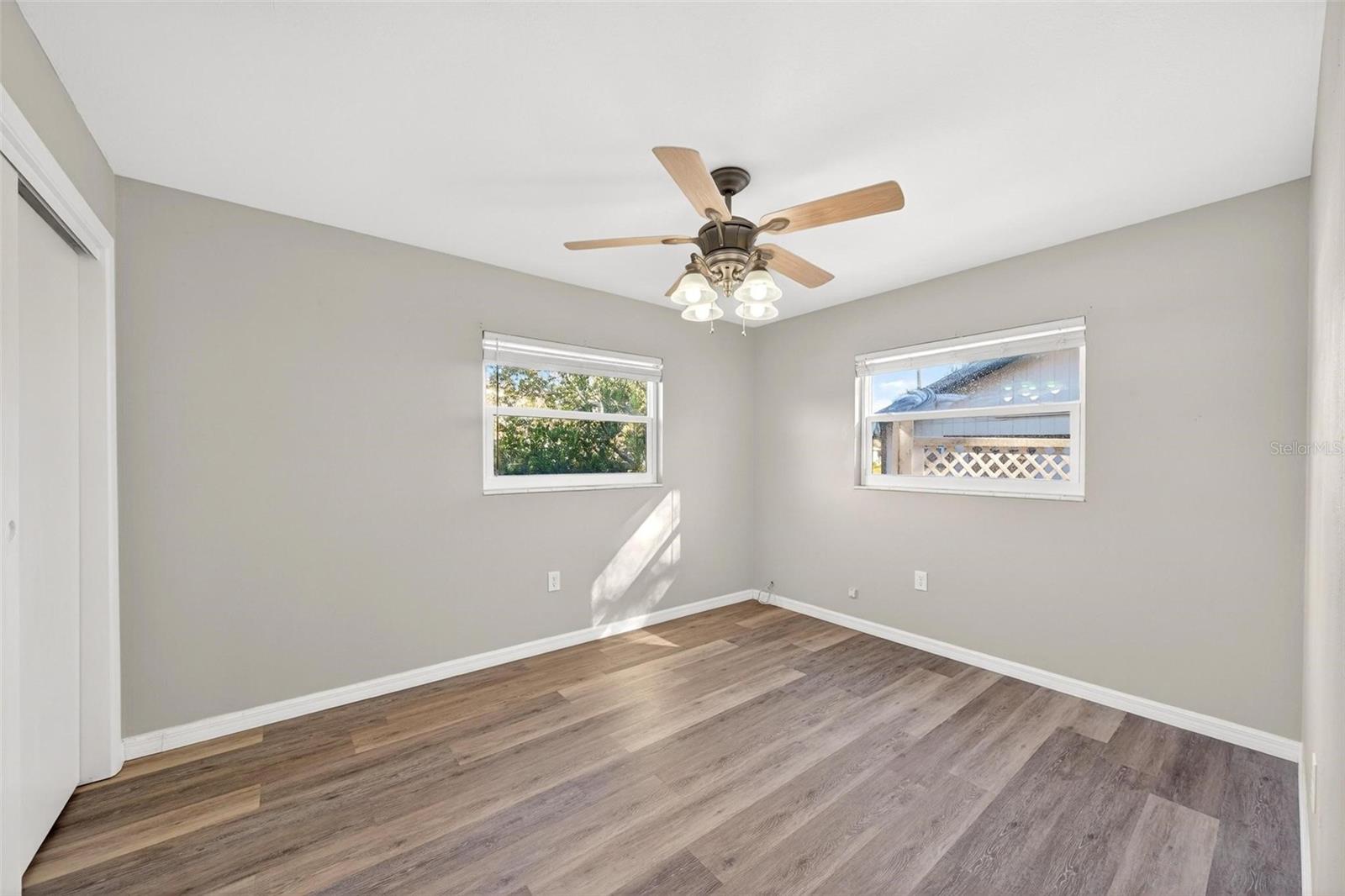 FRUITLAND PARK EMERALD SUB - Residential