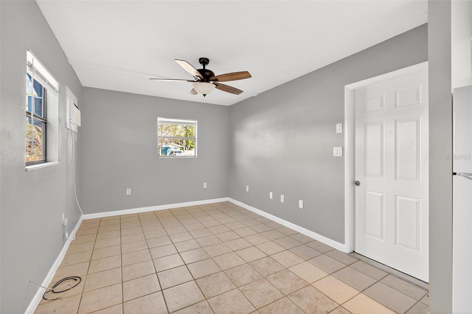 FRUITLAND PARK EMERALD SUB - Residential