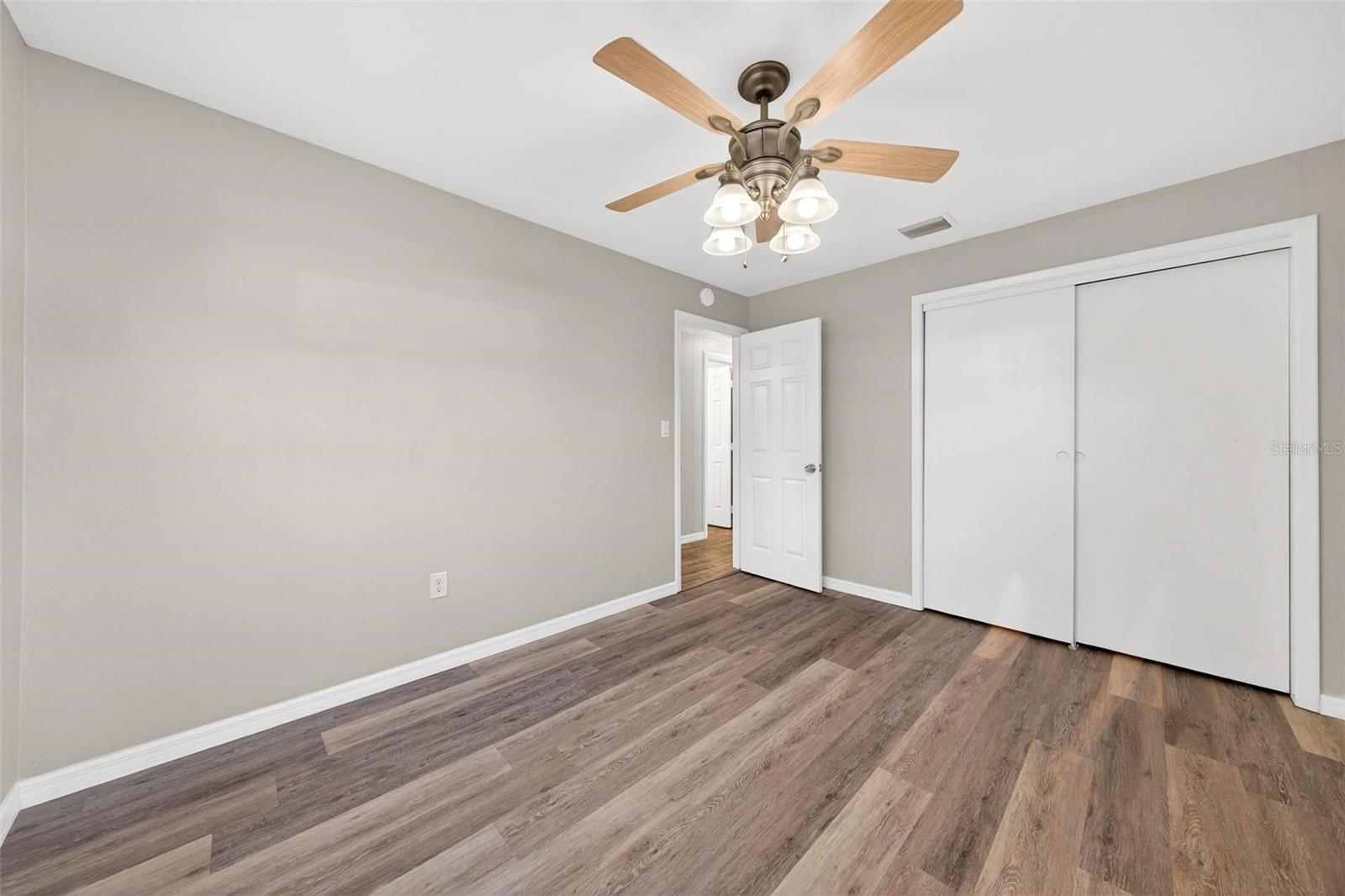 FRUITLAND PARK EMERALD SUB - Residential