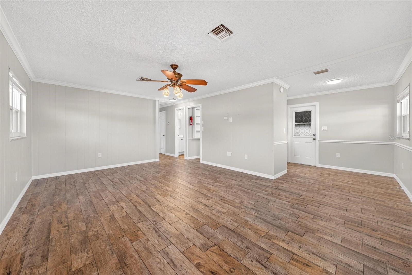 FRUITLAND PARK EMERALD SUB - Residential