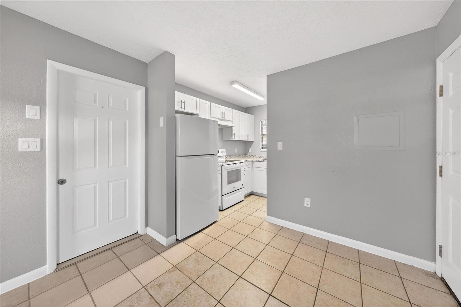 FRUITLAND PARK EMERALD SUB - Residential