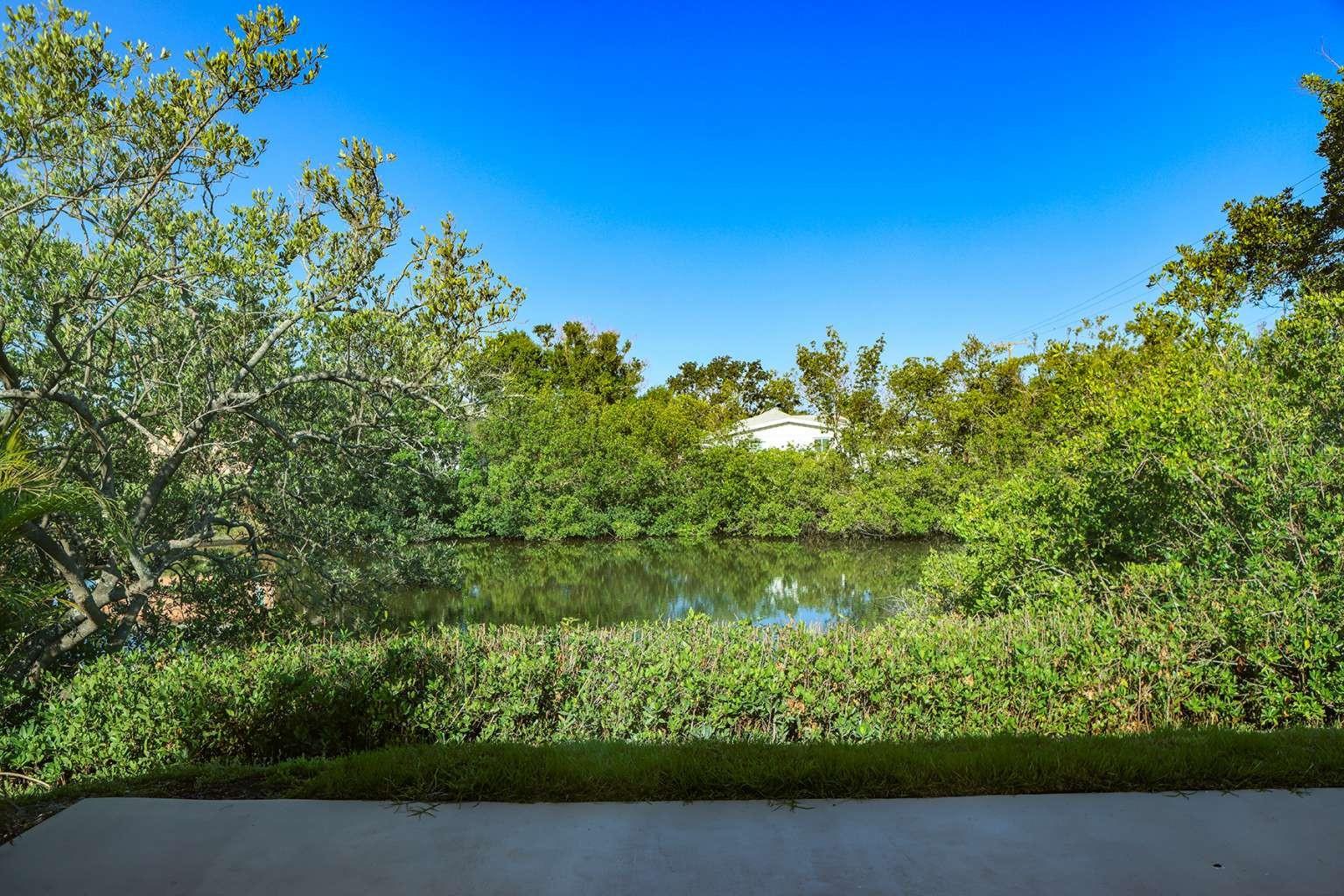 208 VILLA DRIVE 208