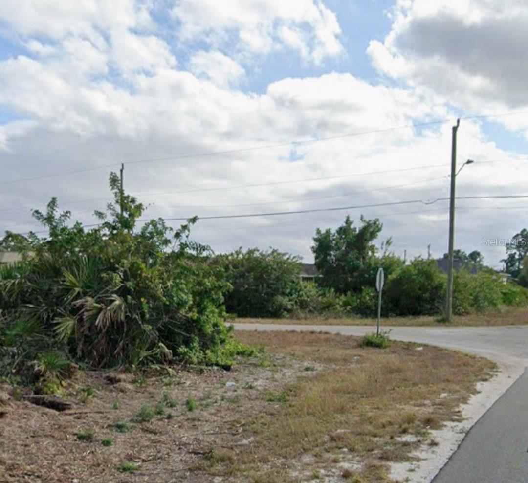 LEHIGH ACRES - Land