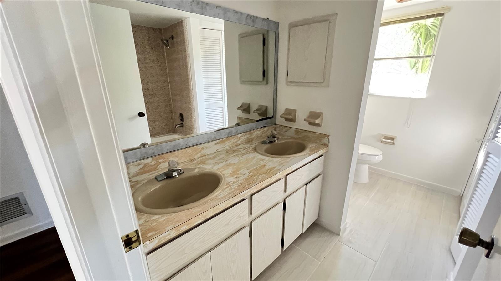 ANGLERS ACRES - Residential Lease