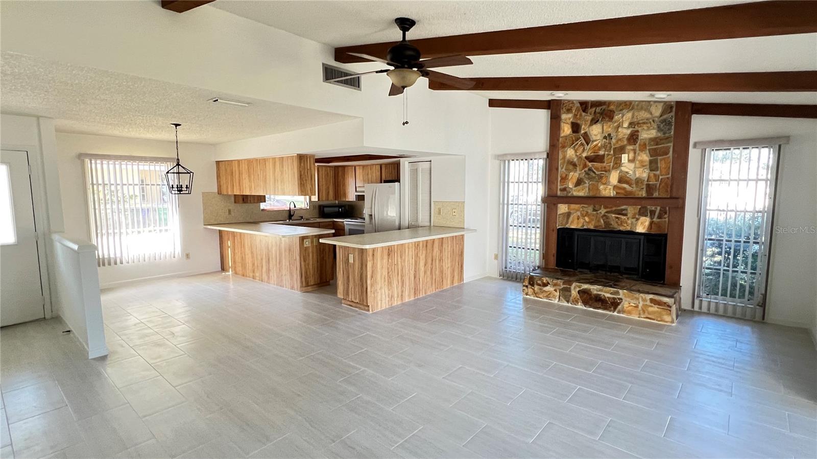 ANGLERS ACRES - Residential Lease